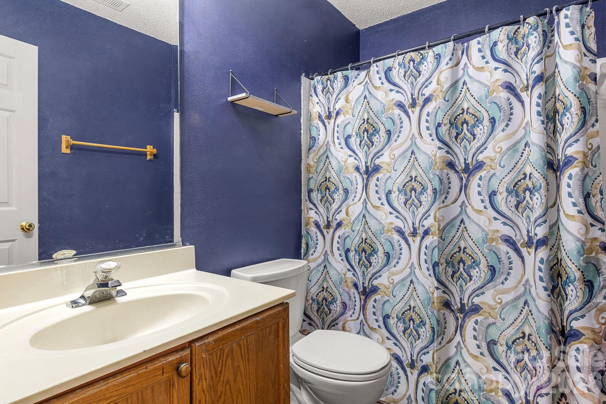 182 Kristens Court Drive — Mooresville