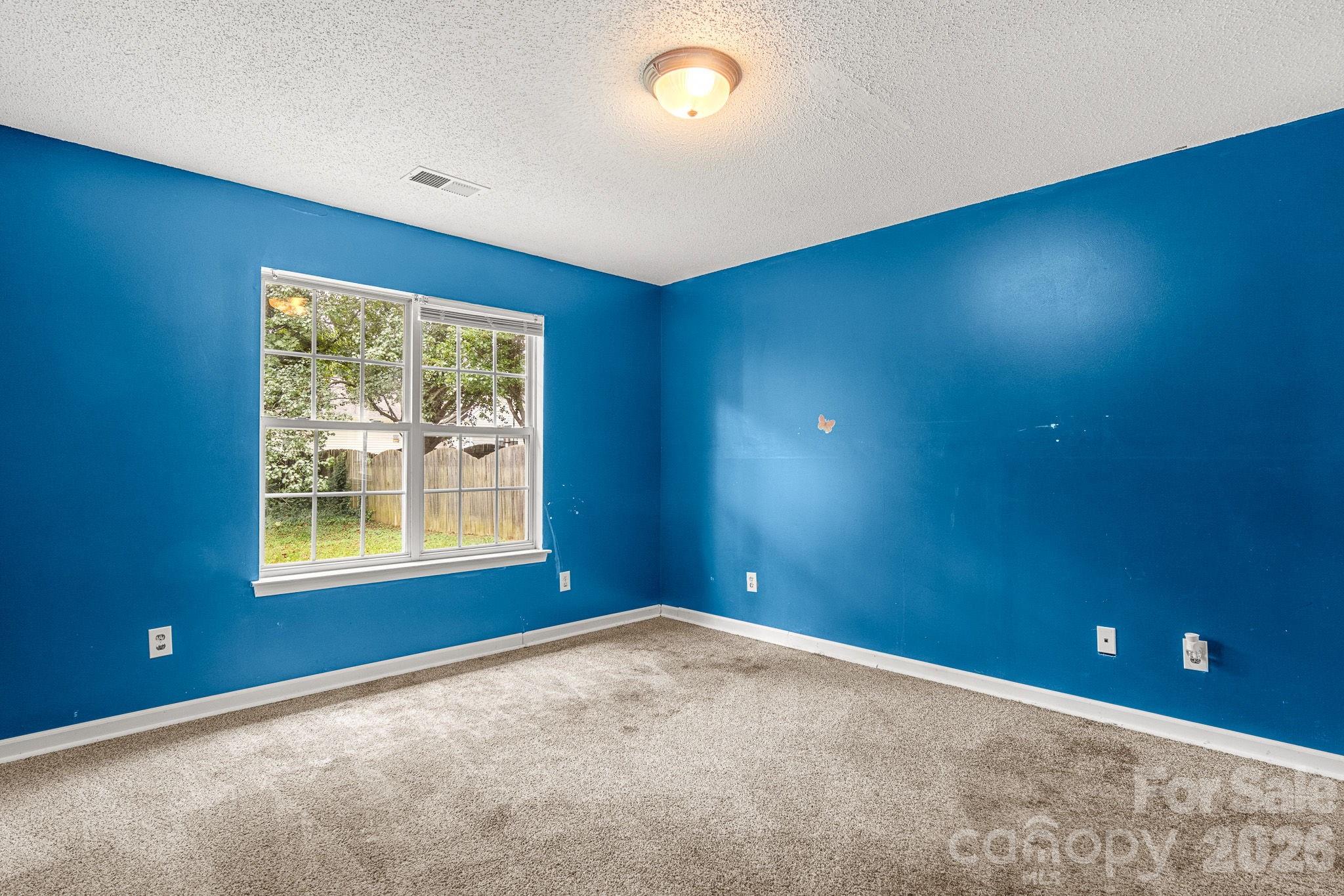 182 Kristens Court Drive — Mooresville