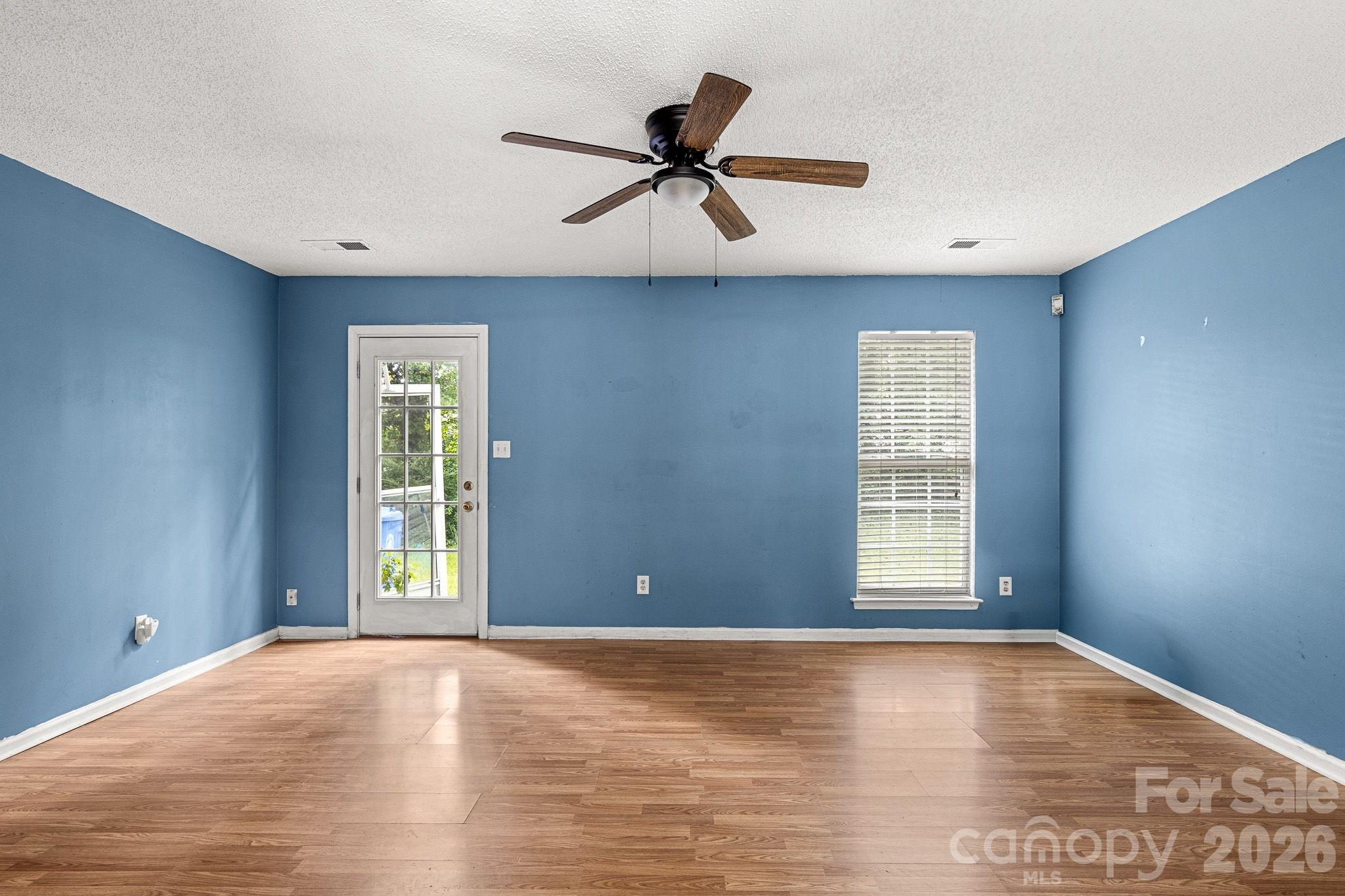 182 Kristens Court Drive — Mooresville