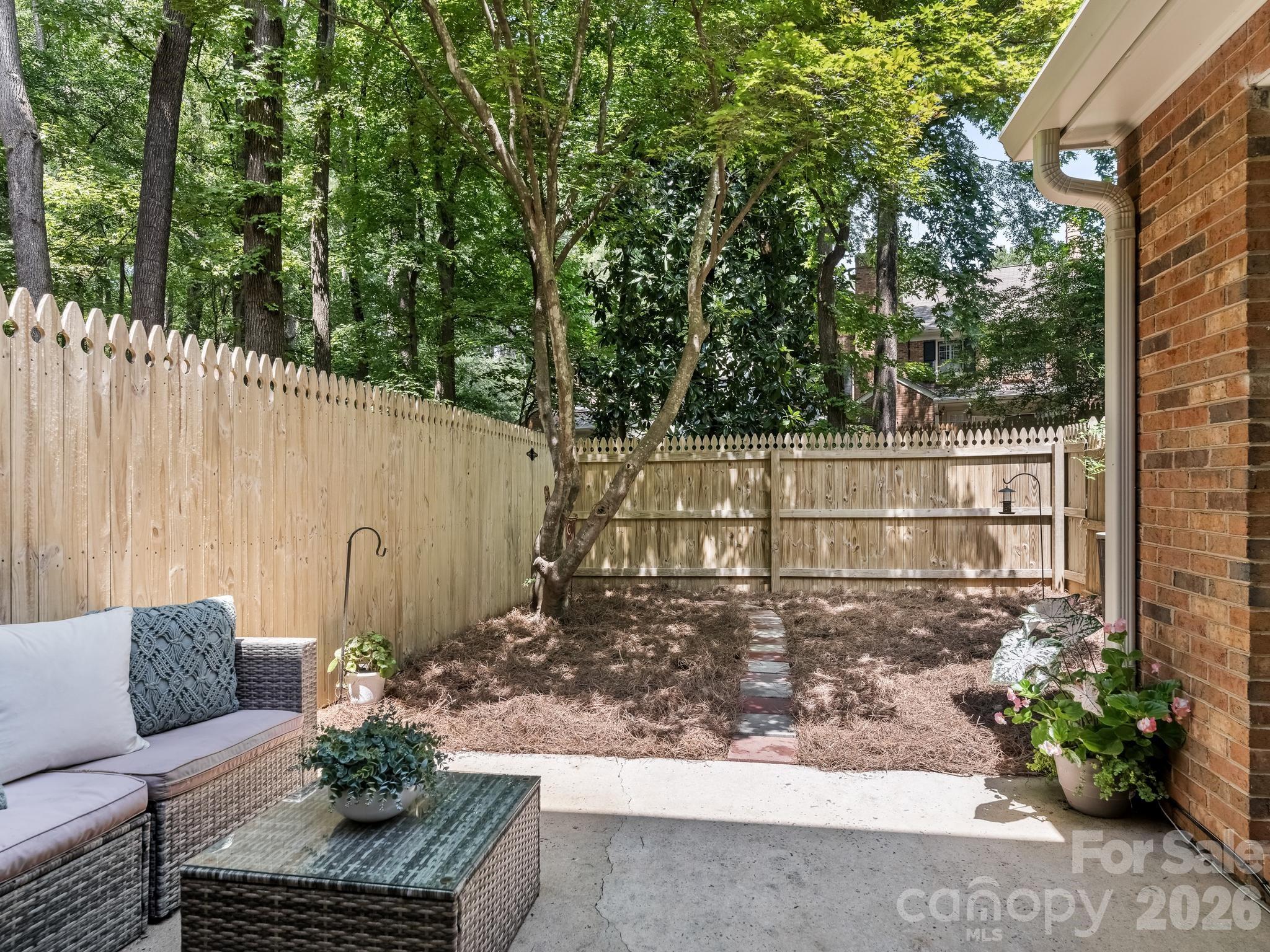 9020 Nolley Court #G — Charlotte