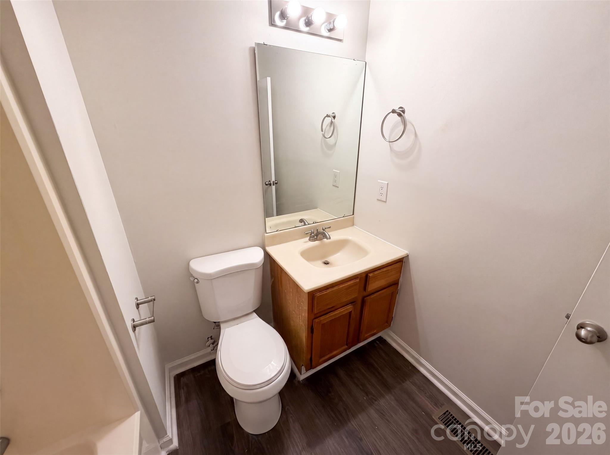 6409 Tivoli Court — Charlotte