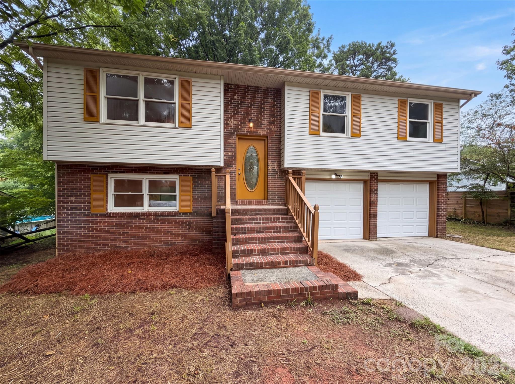 6409 Tivoli Court — Charlotte