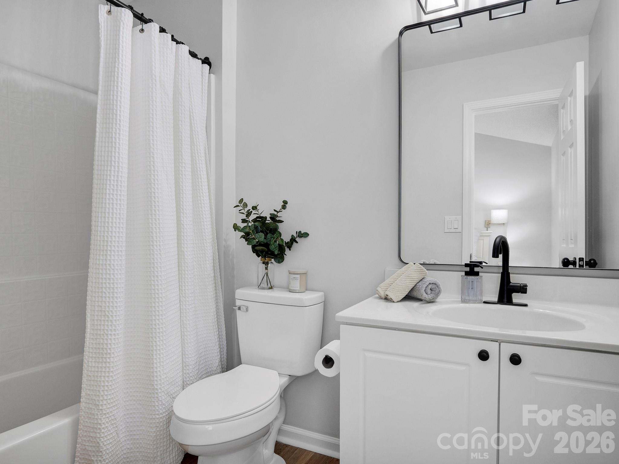 12246 Savannah Garden Drive — Charlotte