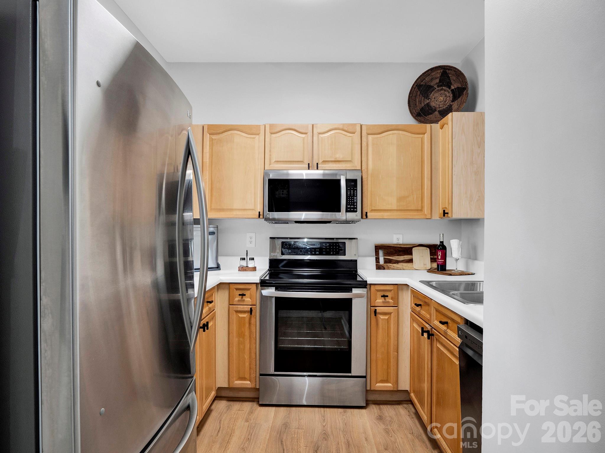 12246 Savannah Garden Drive — Charlotte