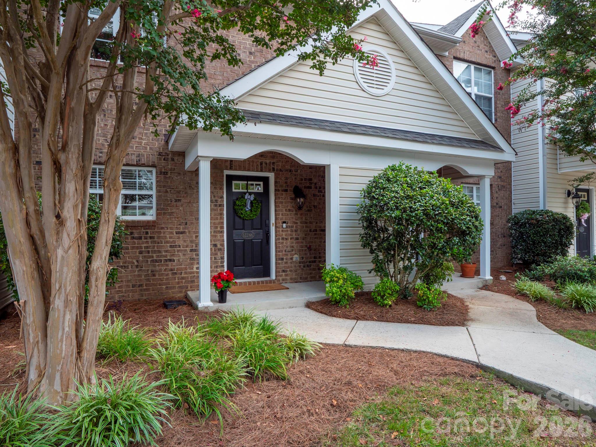 12246 Savannah Garden Drive — Charlotte