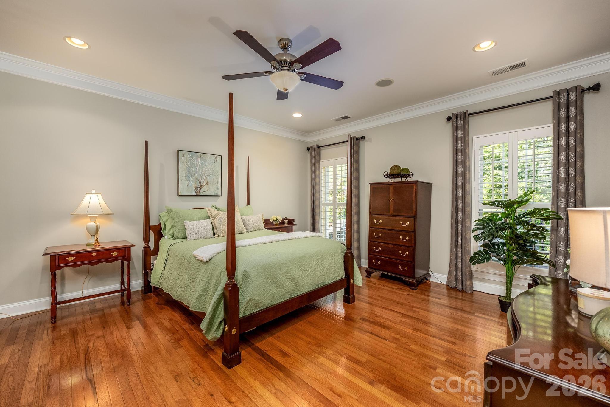 10211 Linksland Drive — Huntersville