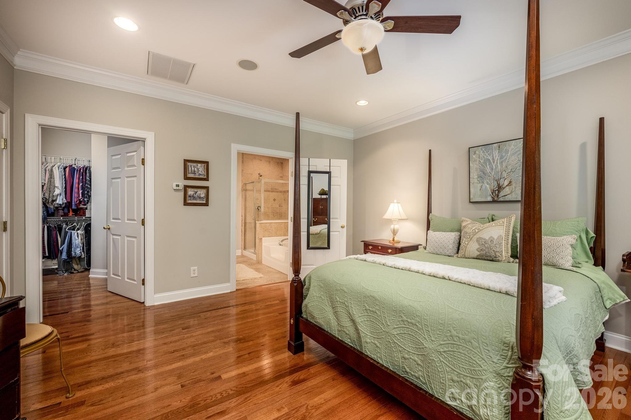 10211 Linksland Drive — Huntersville