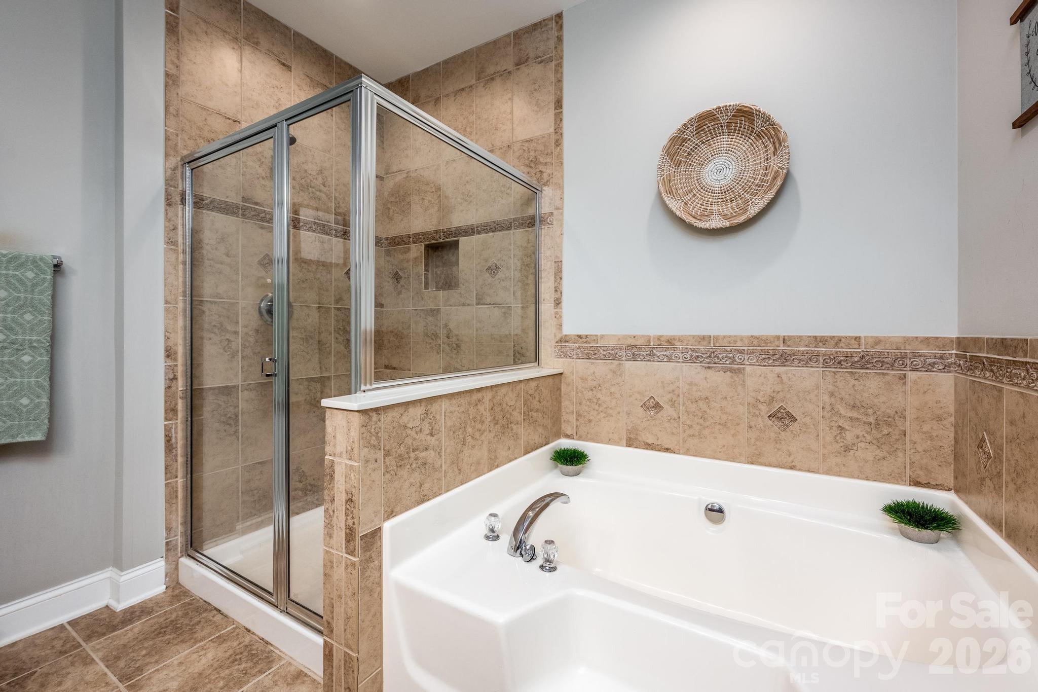 10211 Linksland Drive — Huntersville