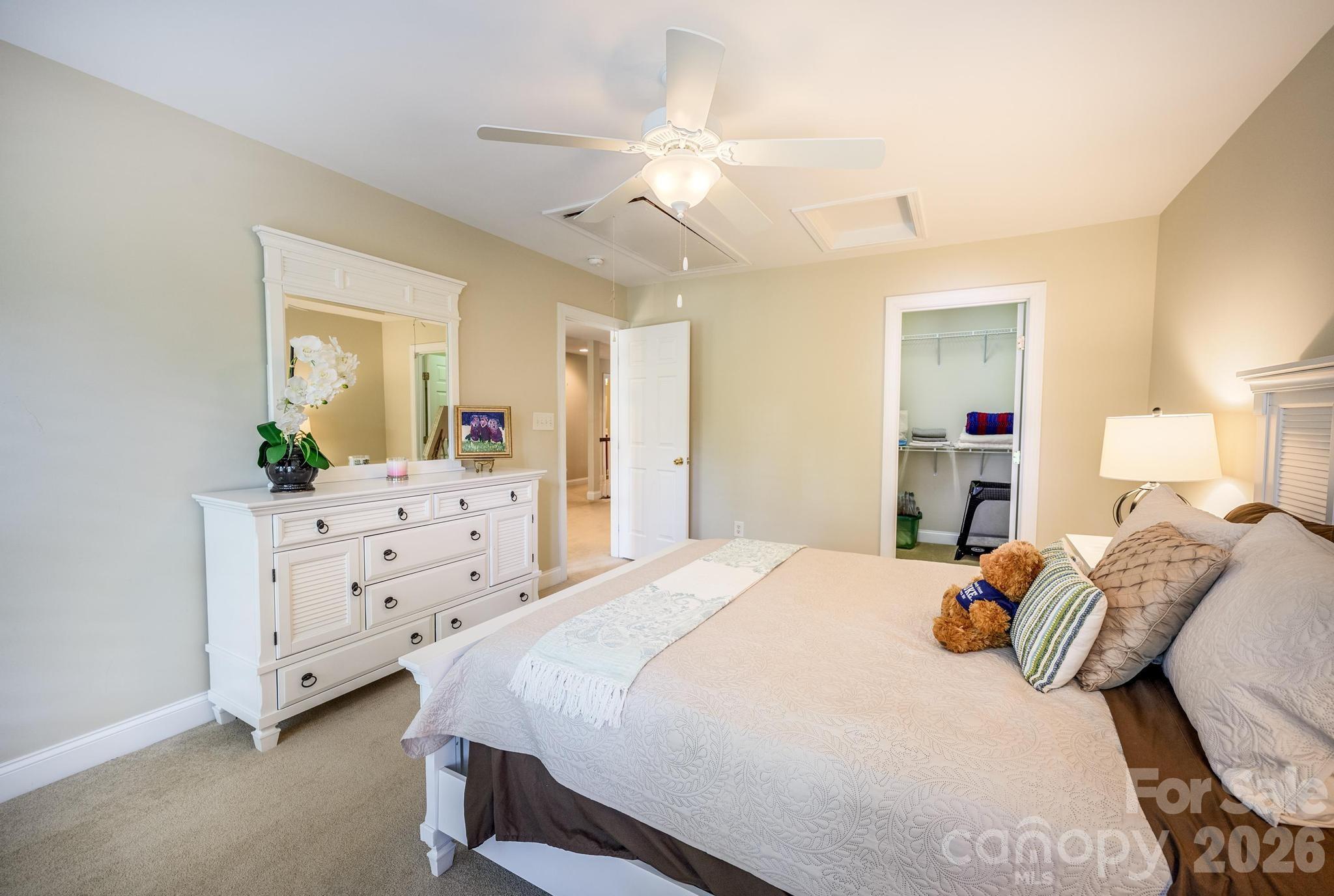 10211 Linksland Drive — Huntersville