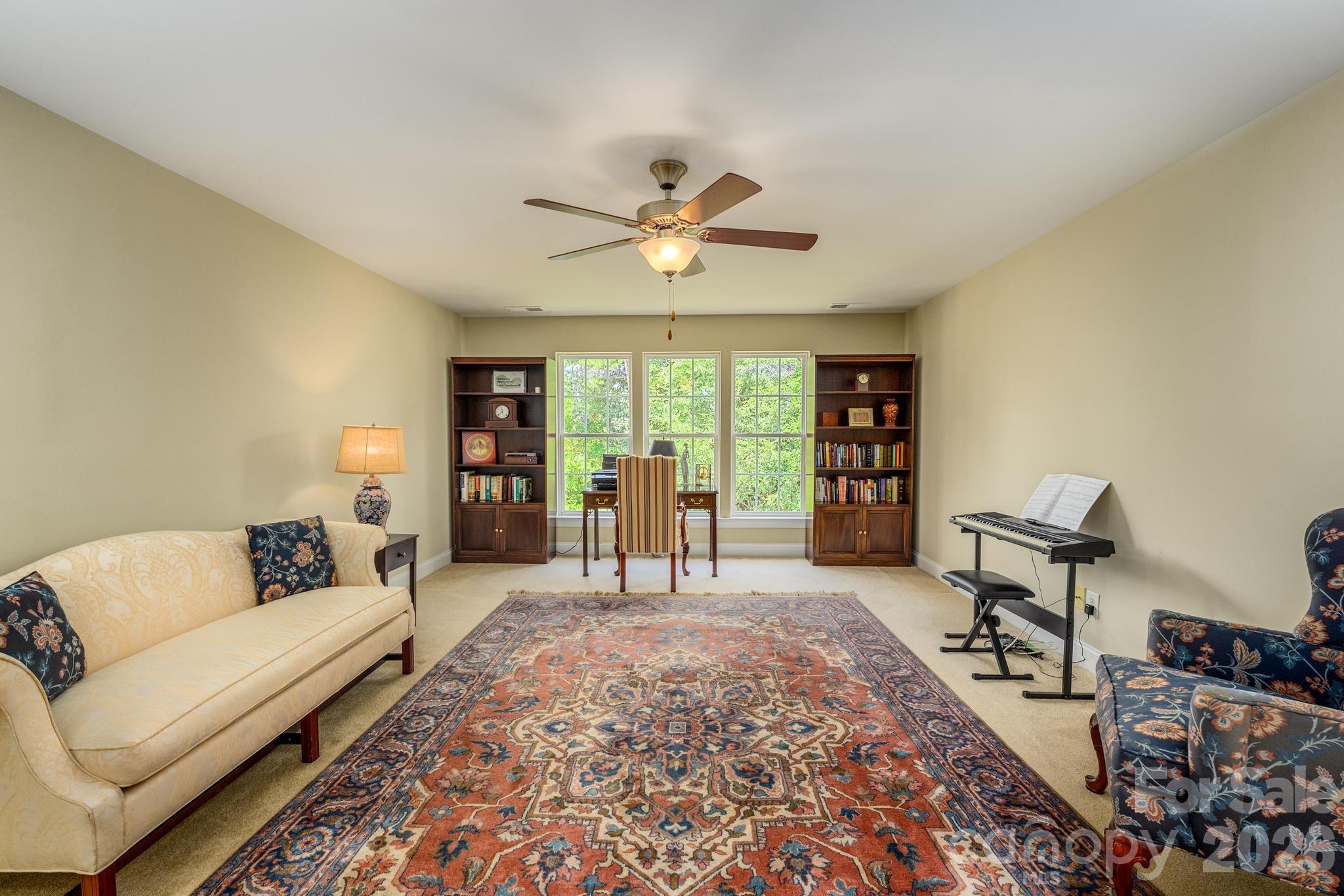 10211 Linksland Drive — Huntersville