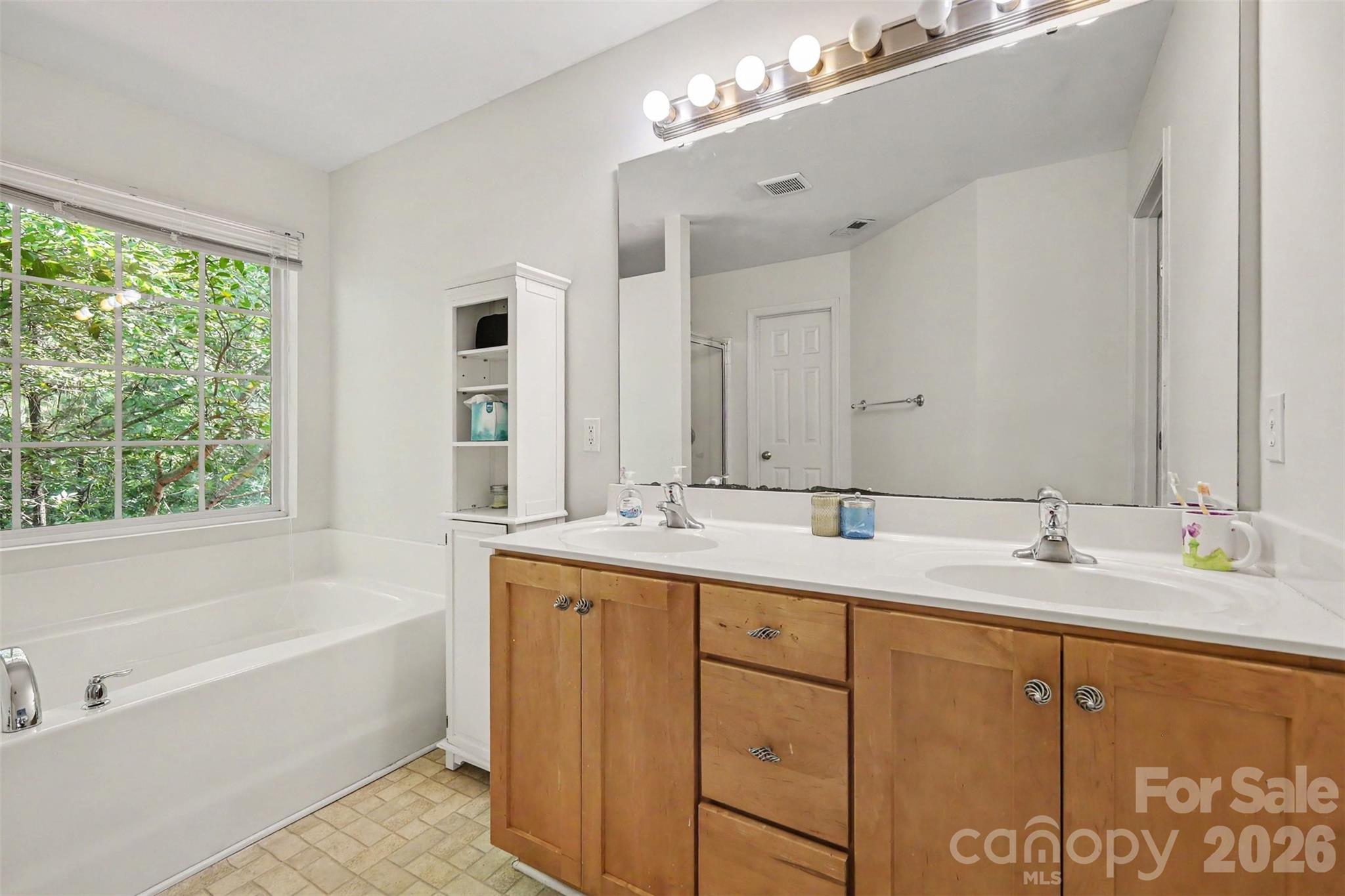 7218 Cascading Pines Drive — Fort Mill