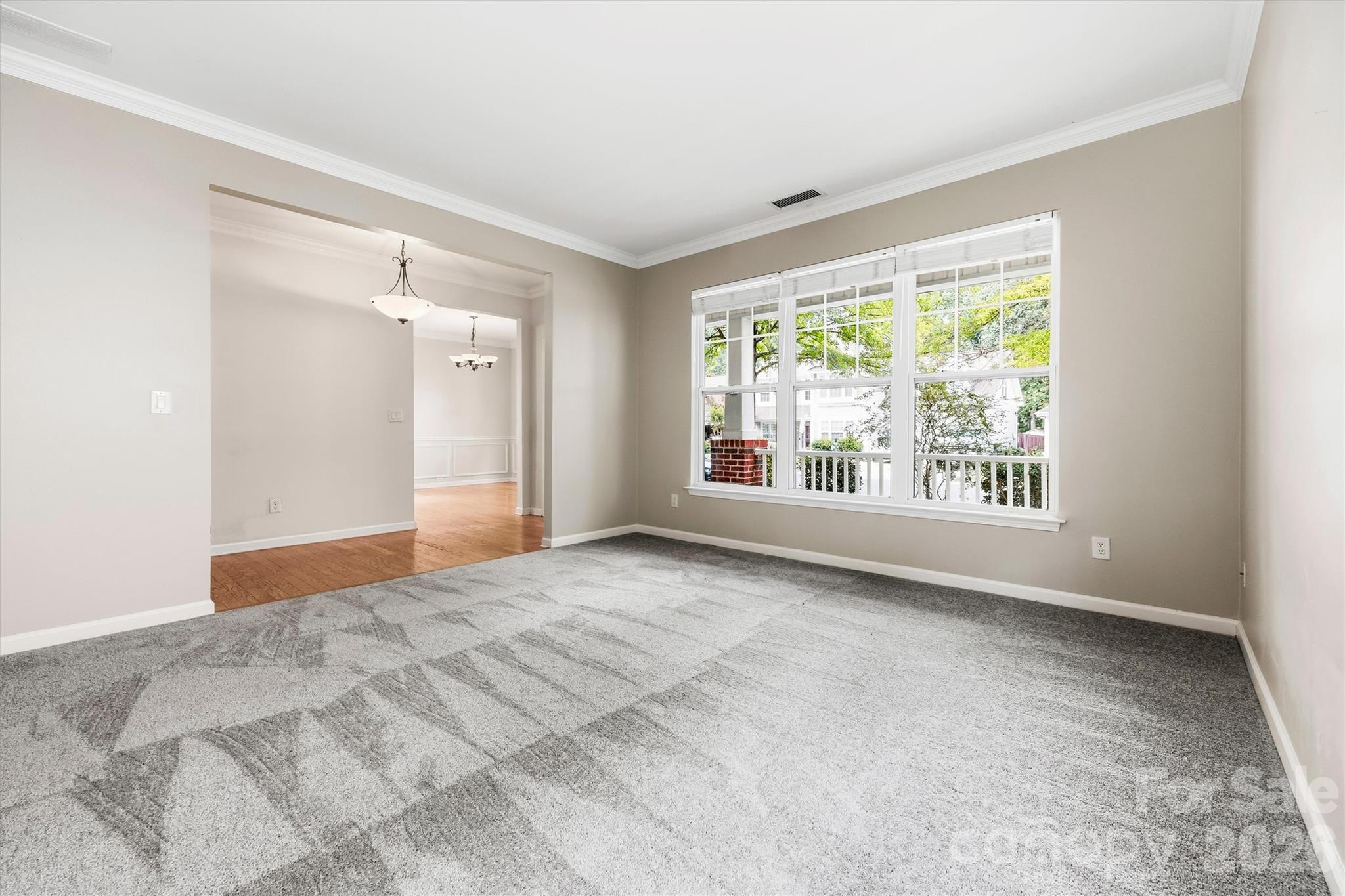 6010 Colonial Garden Drive — Huntersville