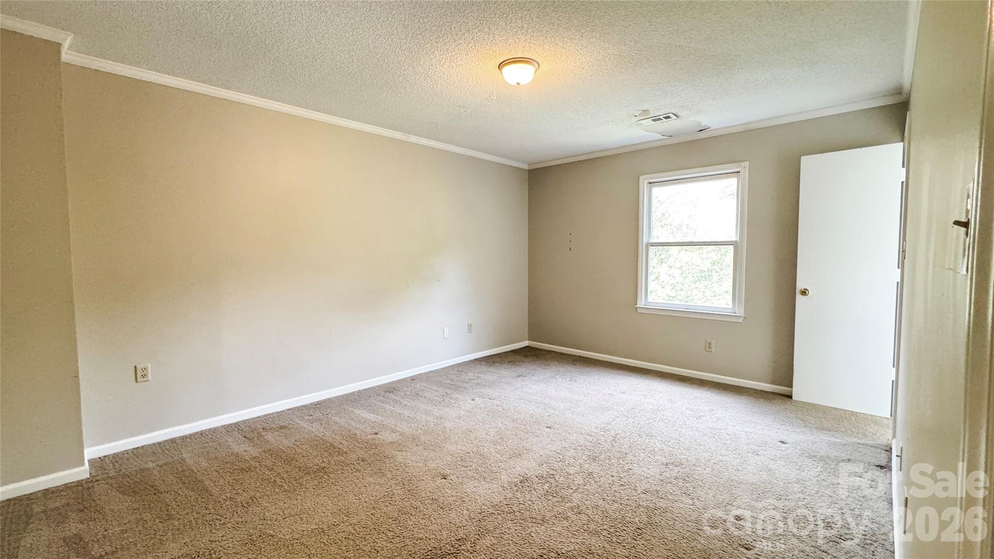 2820 Royal Ridge Lane — Charlotte