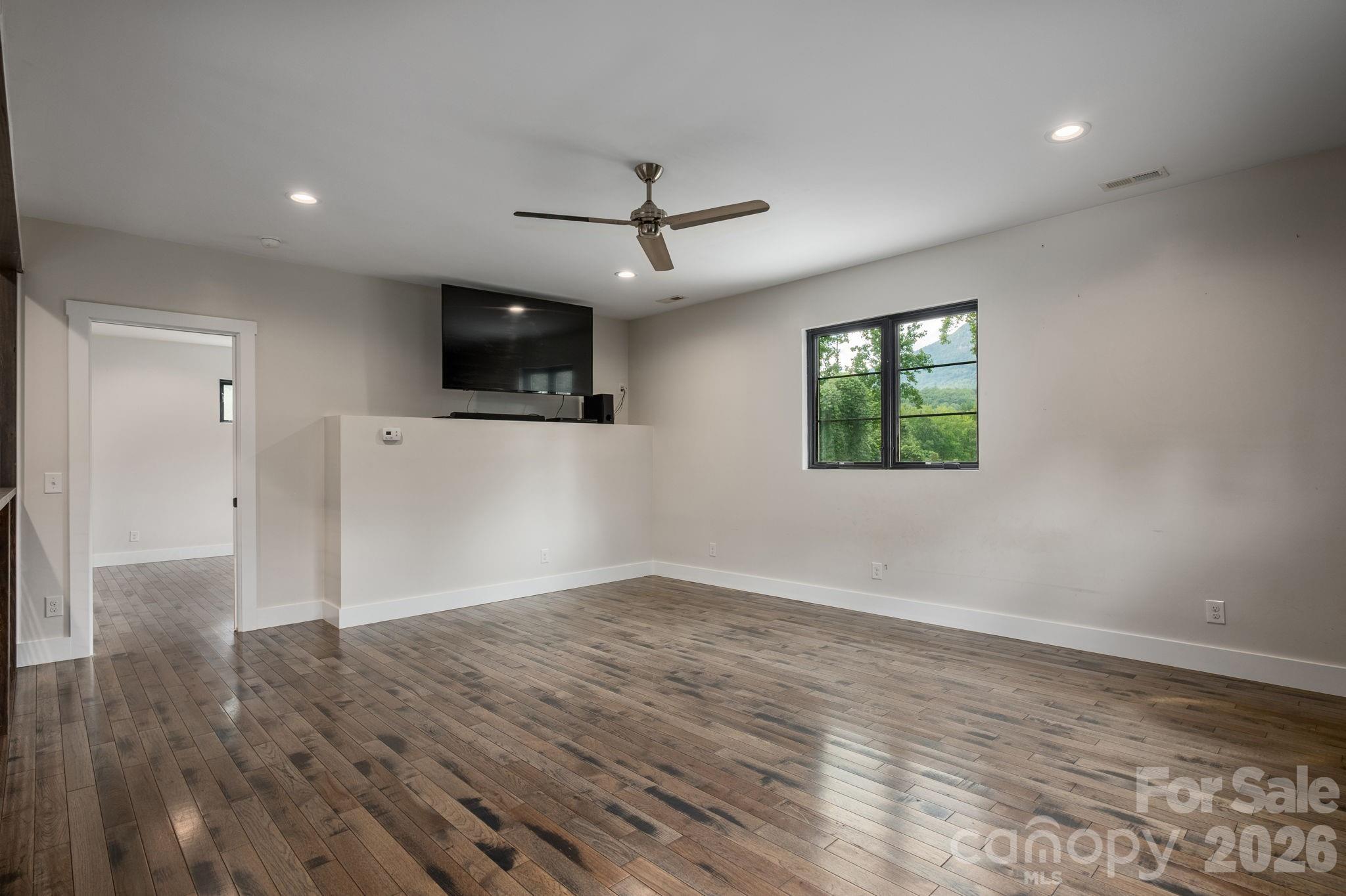 364 Hallelujah Hill Lane — Columbus