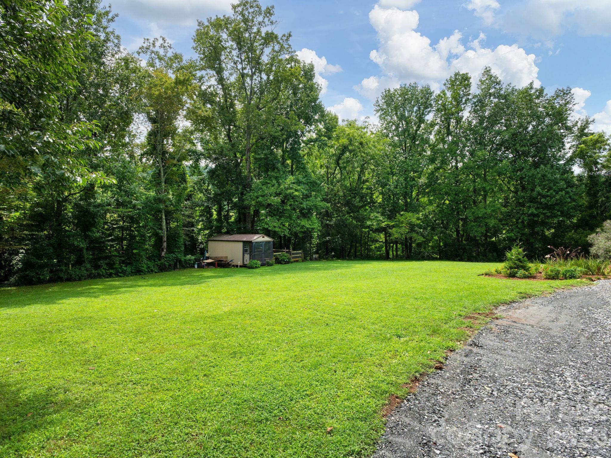 364 Hallelujah Hill Lane — Columbus