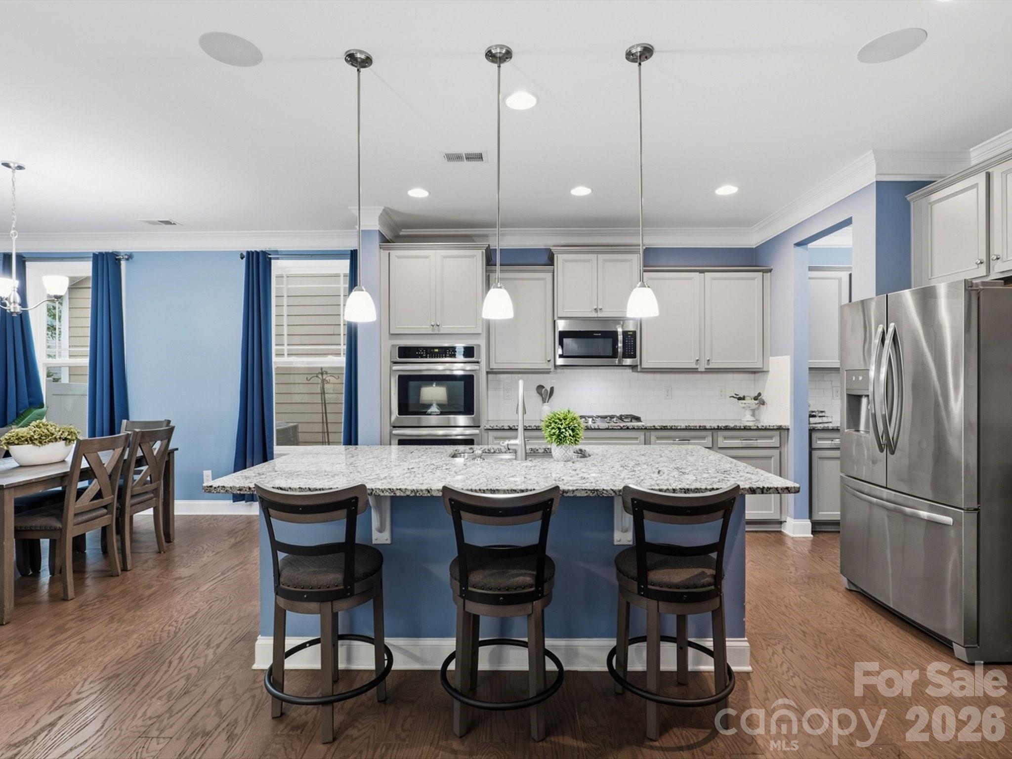 2963 Bridgewater Street — Lancaster