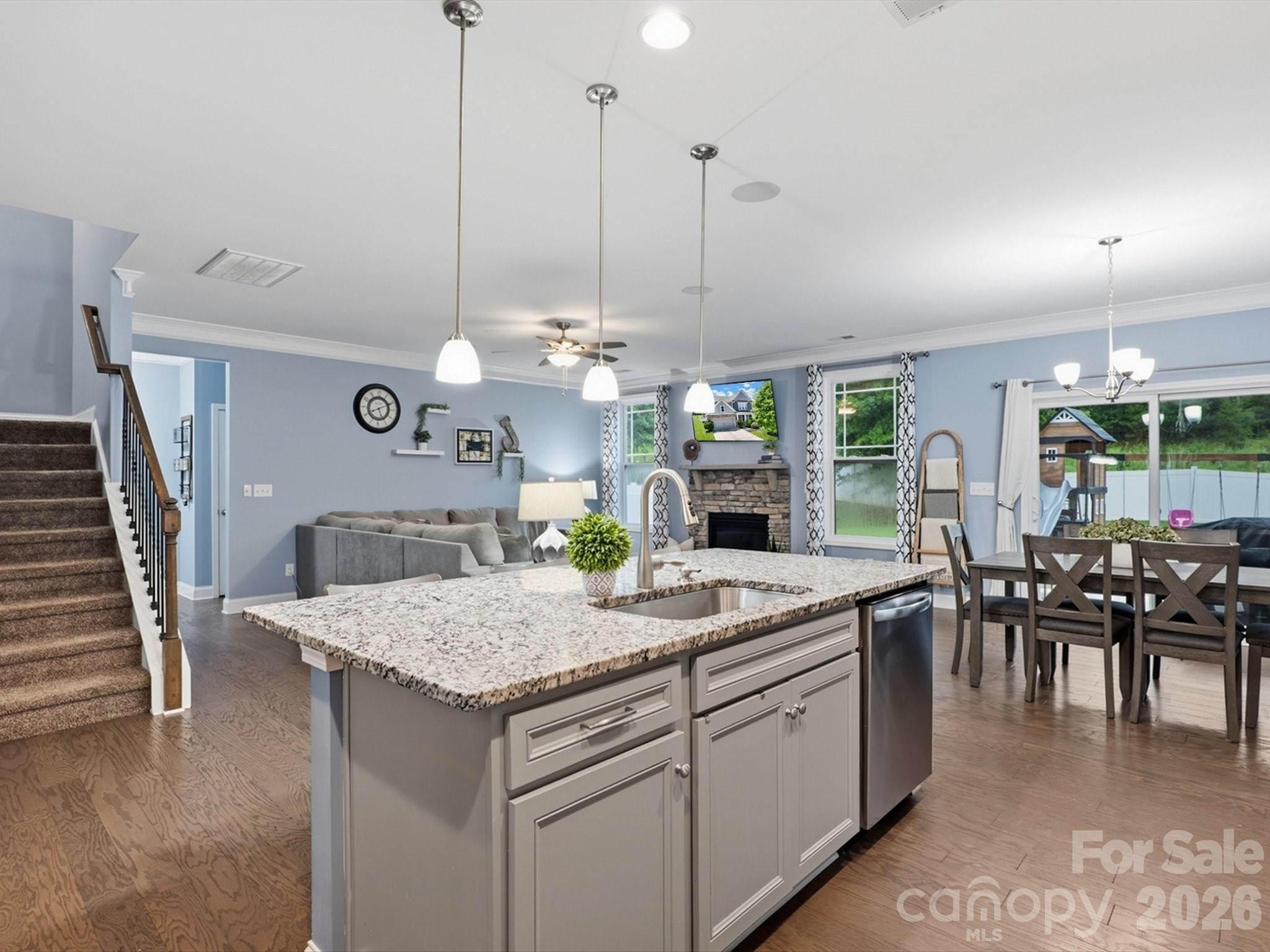 2963 Bridgewater Street — Lancaster