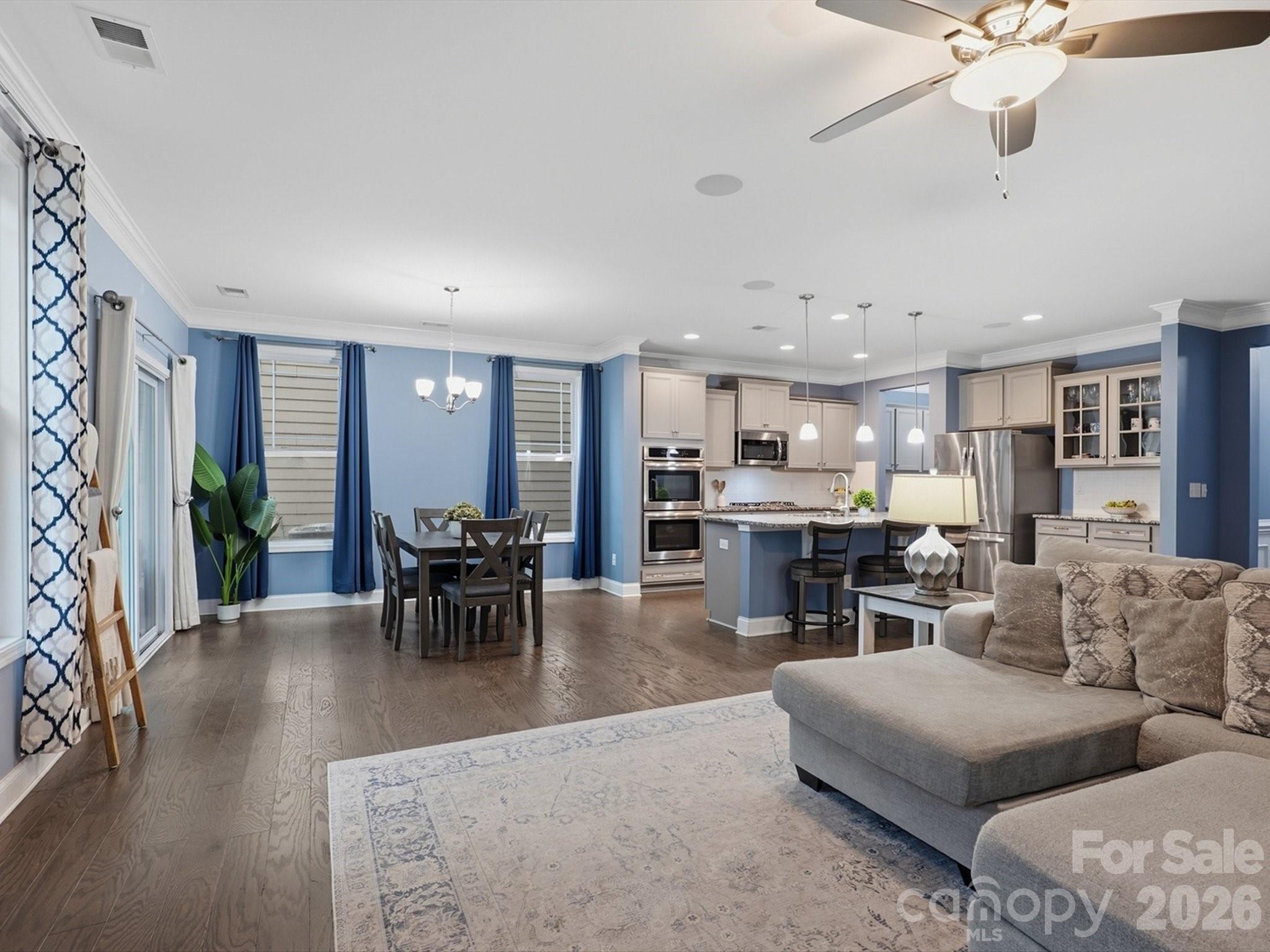 2963 Bridgewater Street — Lancaster