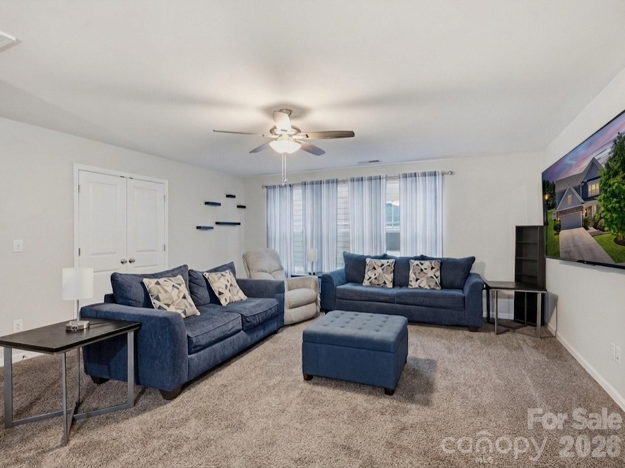 2963 Bridgewater Street — Lancaster