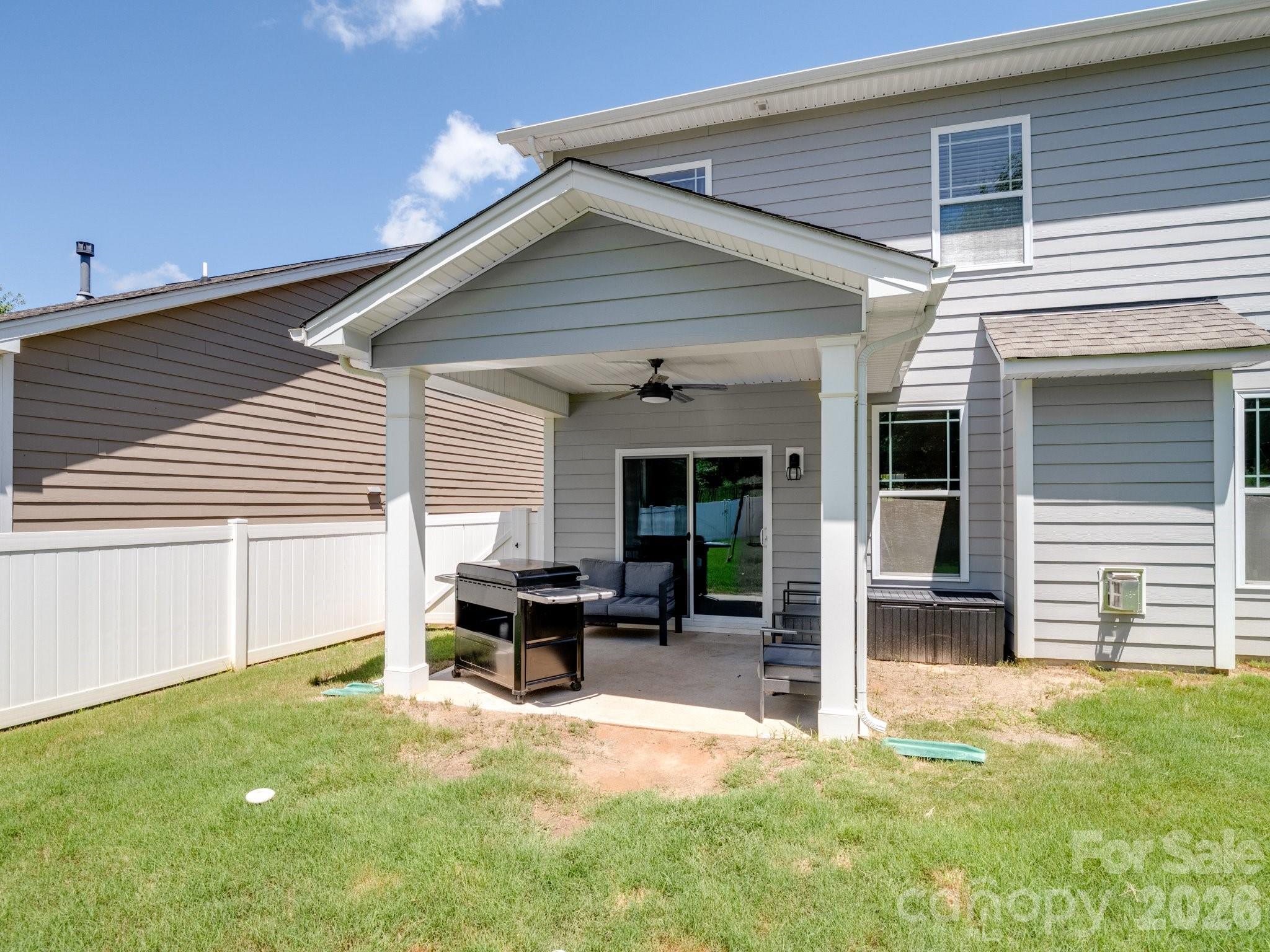 2963 Bridgewater Street — Lancaster