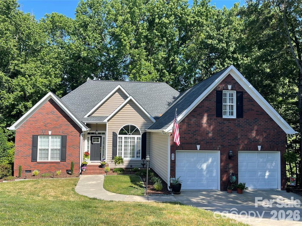 829 Savannah Place Drive — Fort Mill