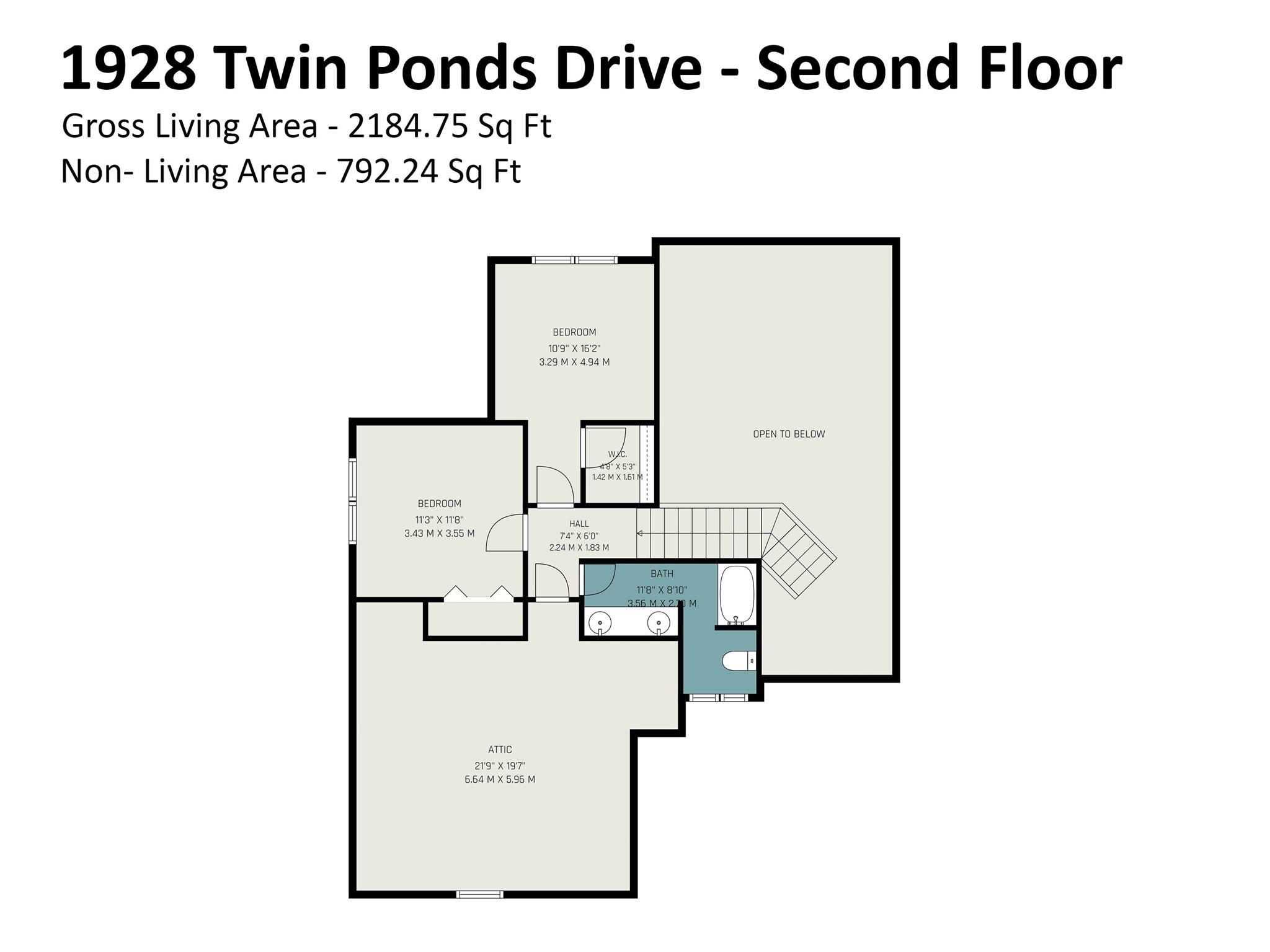 1928 Twin Ponds Drive — Hickory