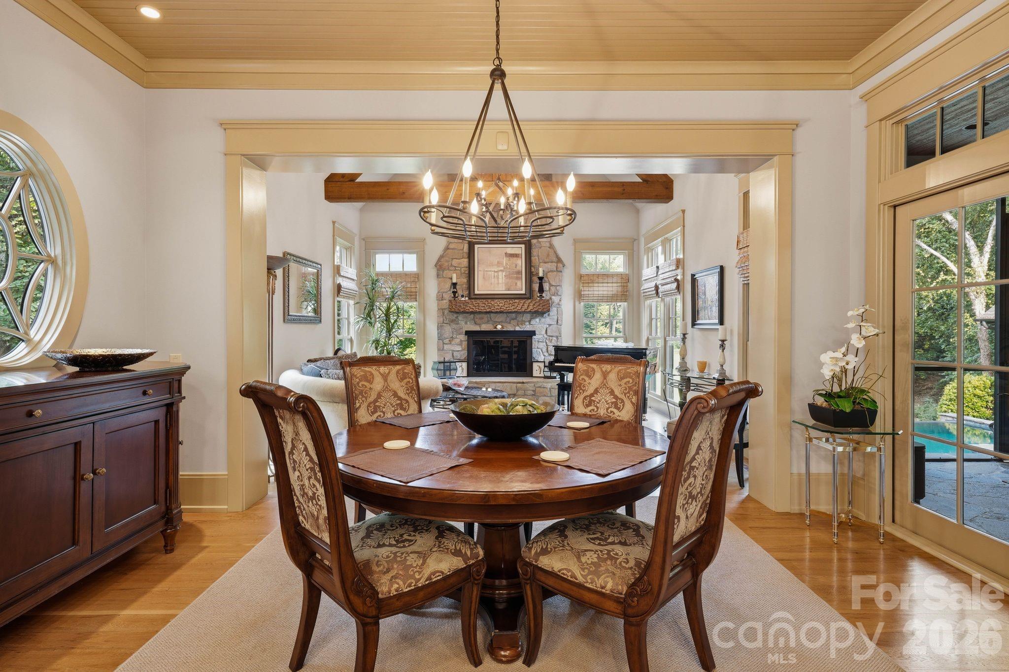 10220 Wildlife Road — Charlotte