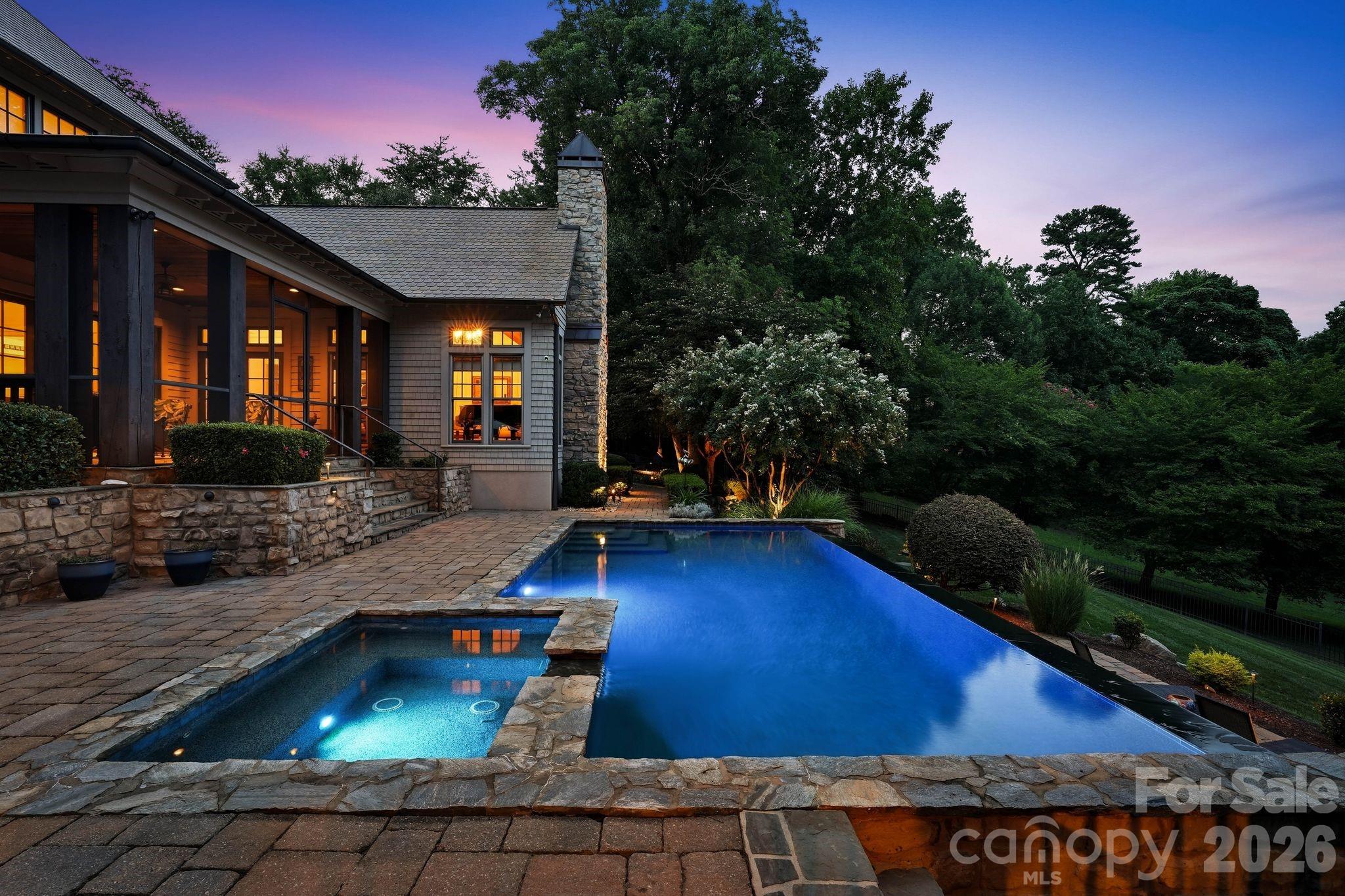 10220 Wildlife Road — Charlotte