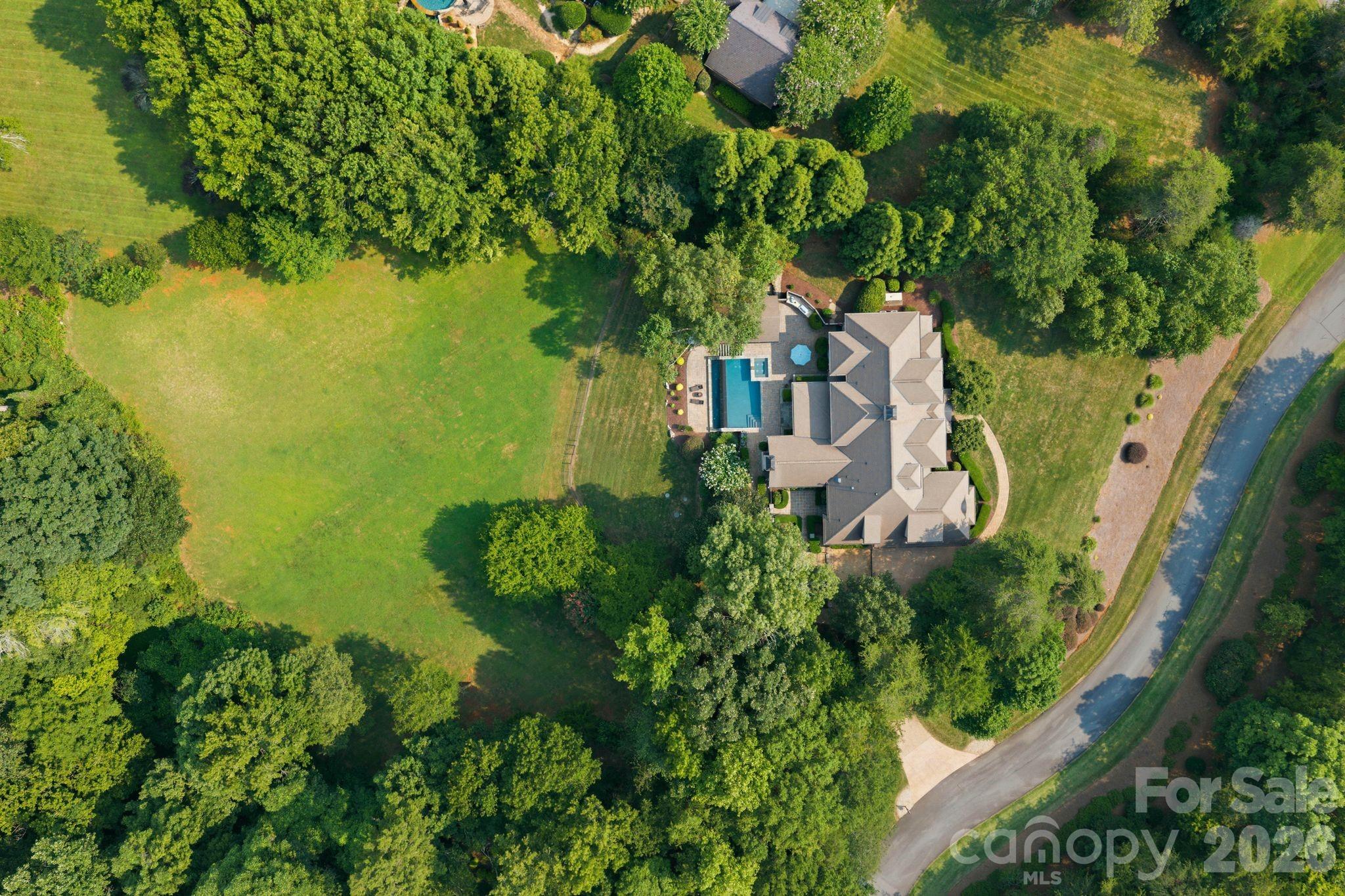 10220 Wildlife Road — Charlotte