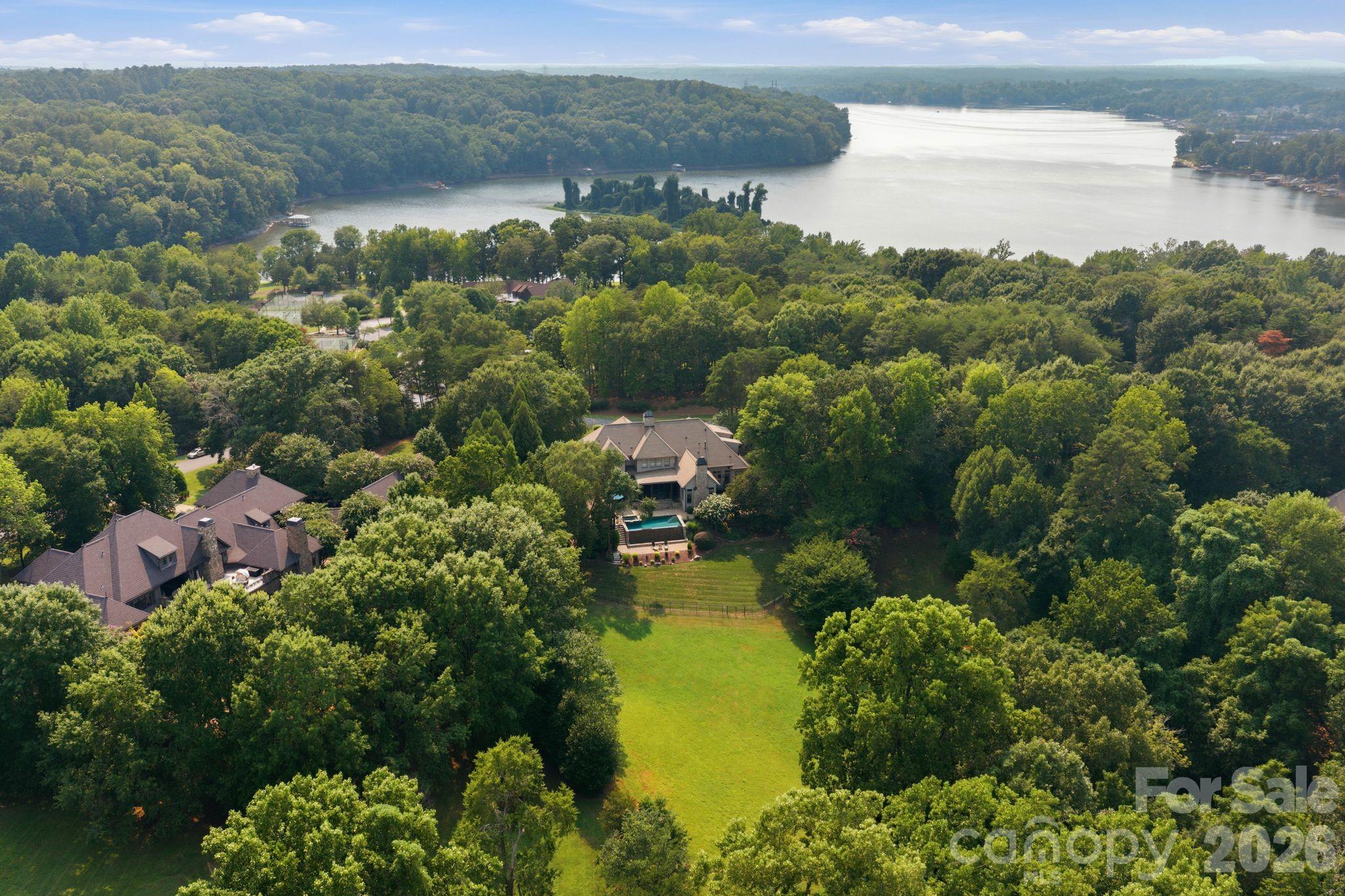 10220 Wildlife Road — Charlotte