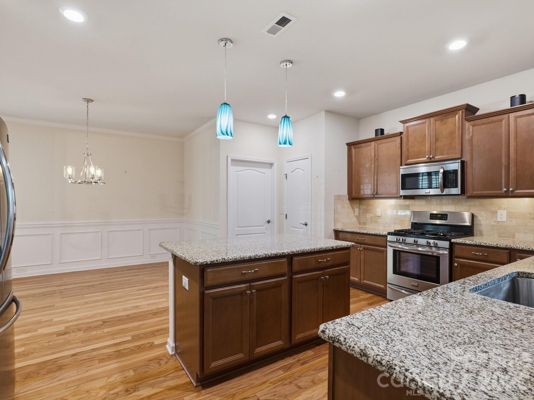 141 Carmen Way — Lancaster
