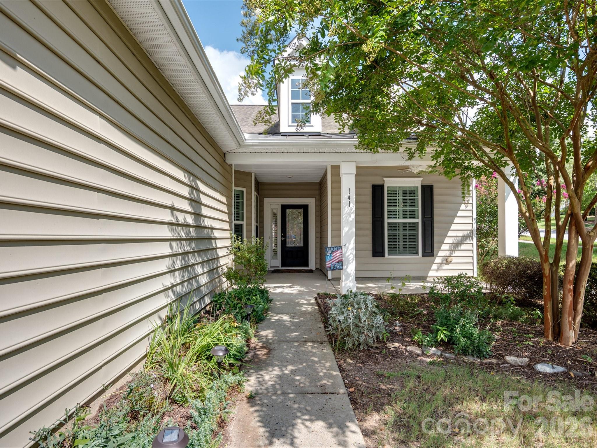 141 Carmen Way — Lancaster