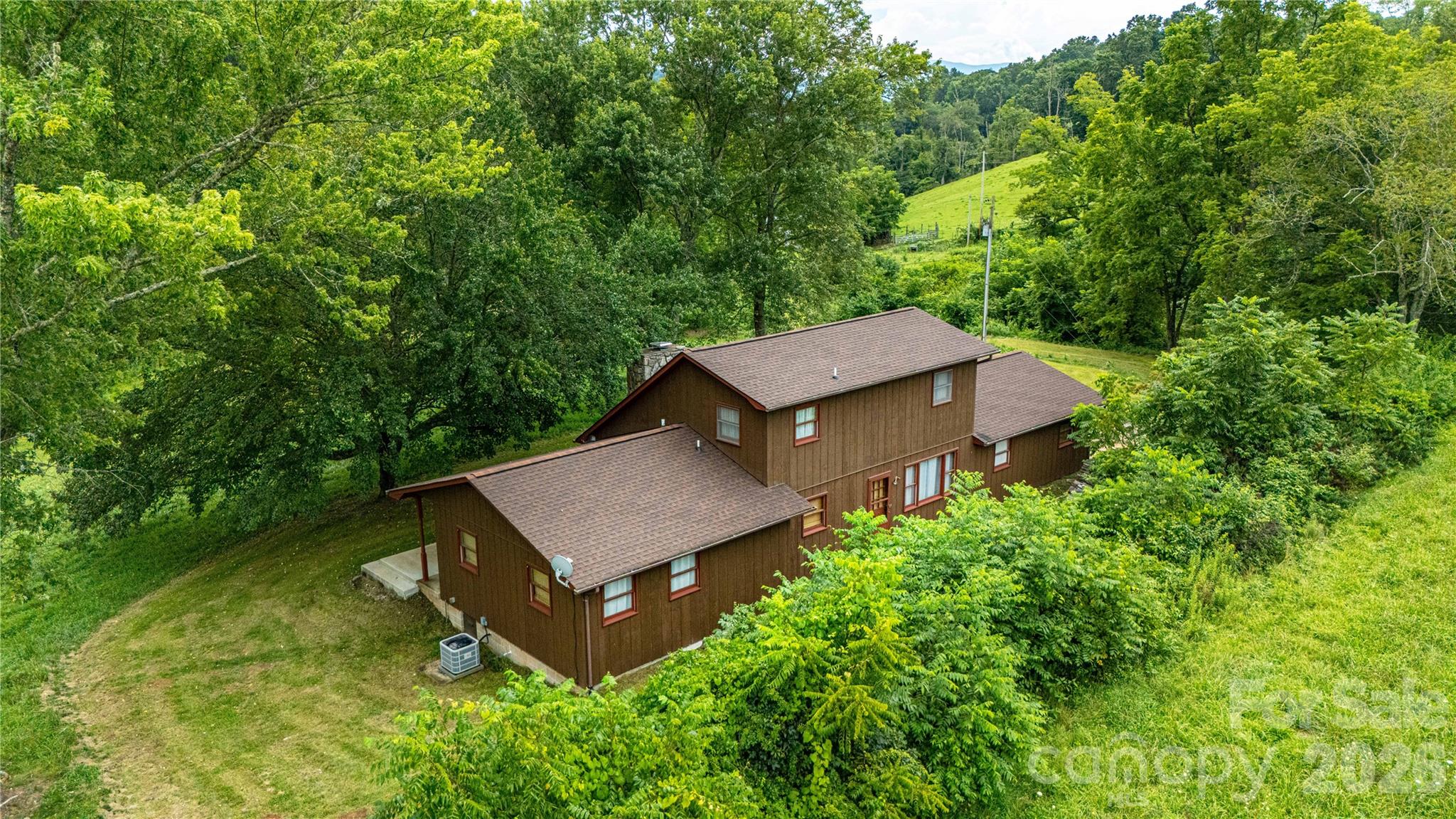 132 Hurd Road — Canton
