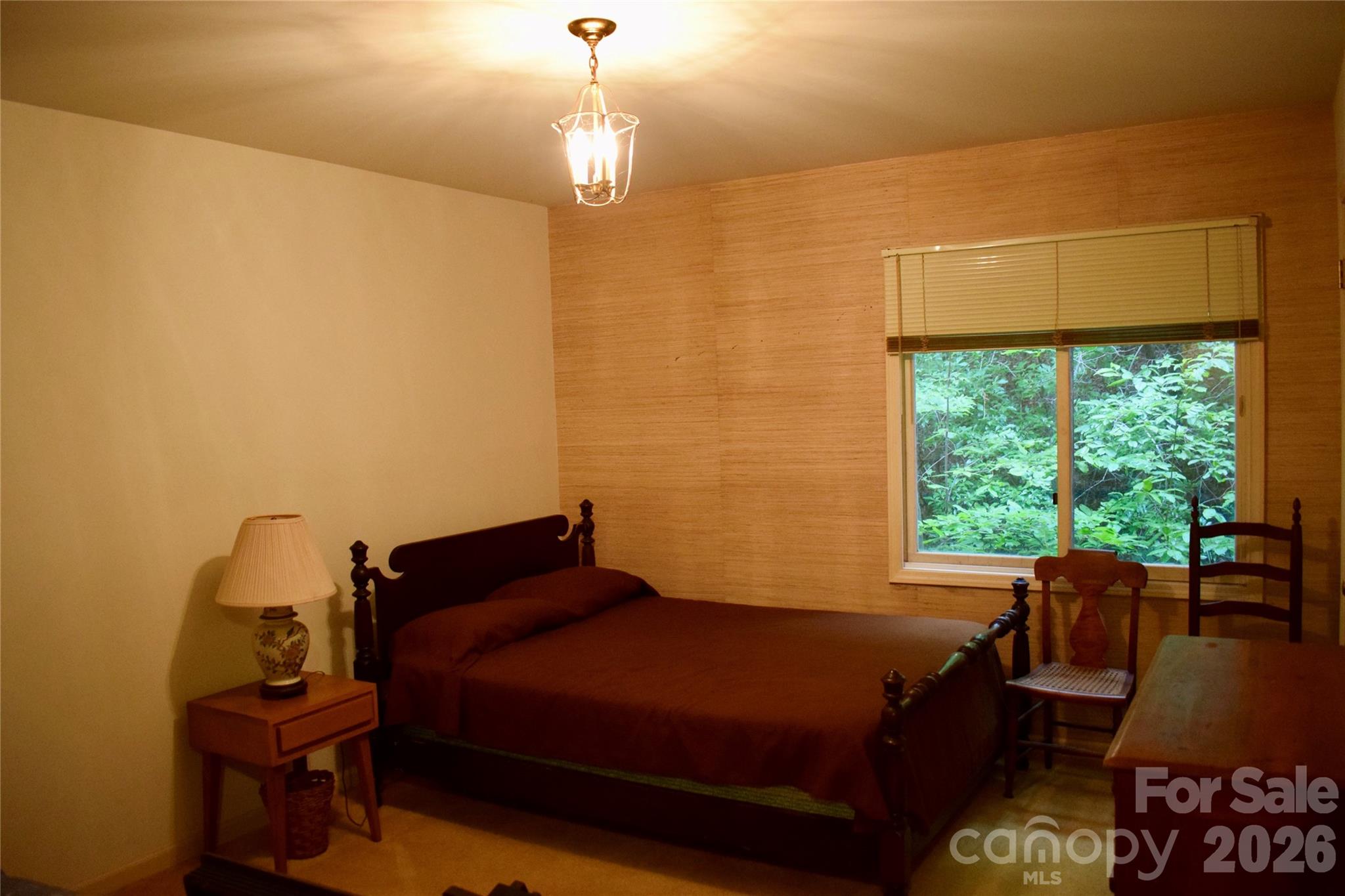 173 Mountain Haven Lane — Zirconia