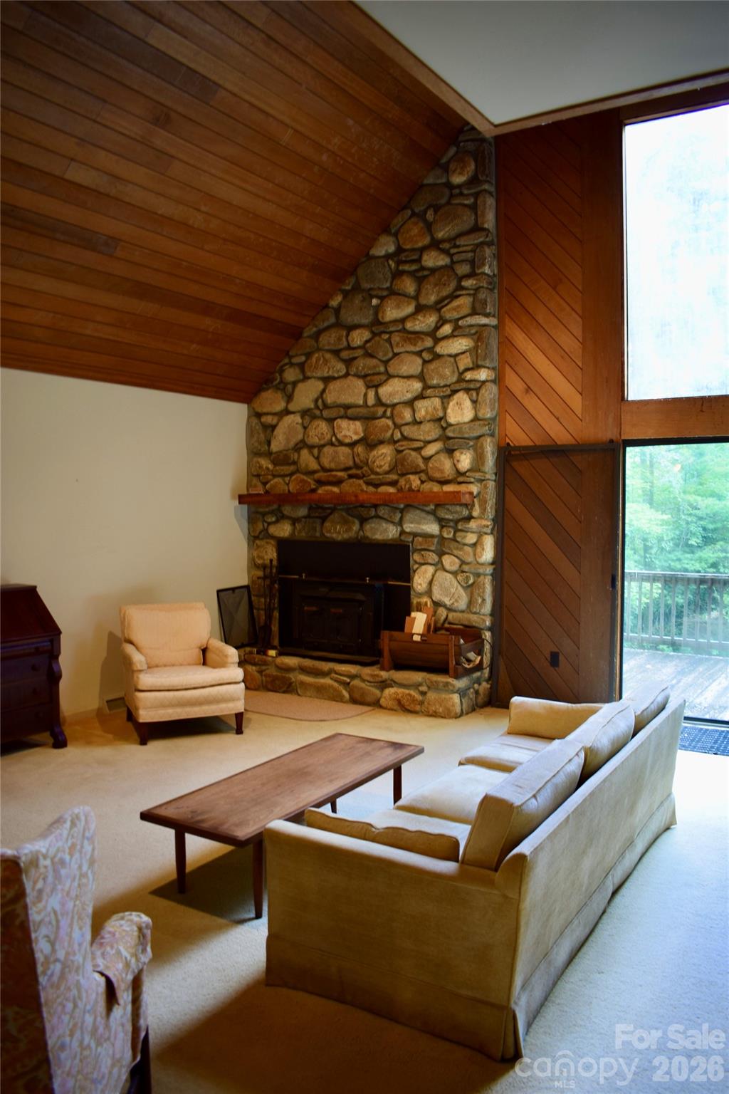173 Mountain Haven Lane — Zirconia