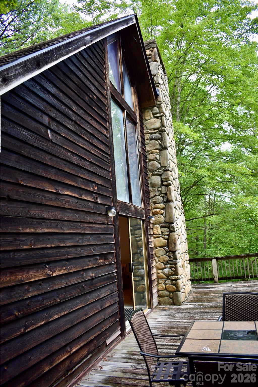 173 Mountain Haven Lane — Zirconia