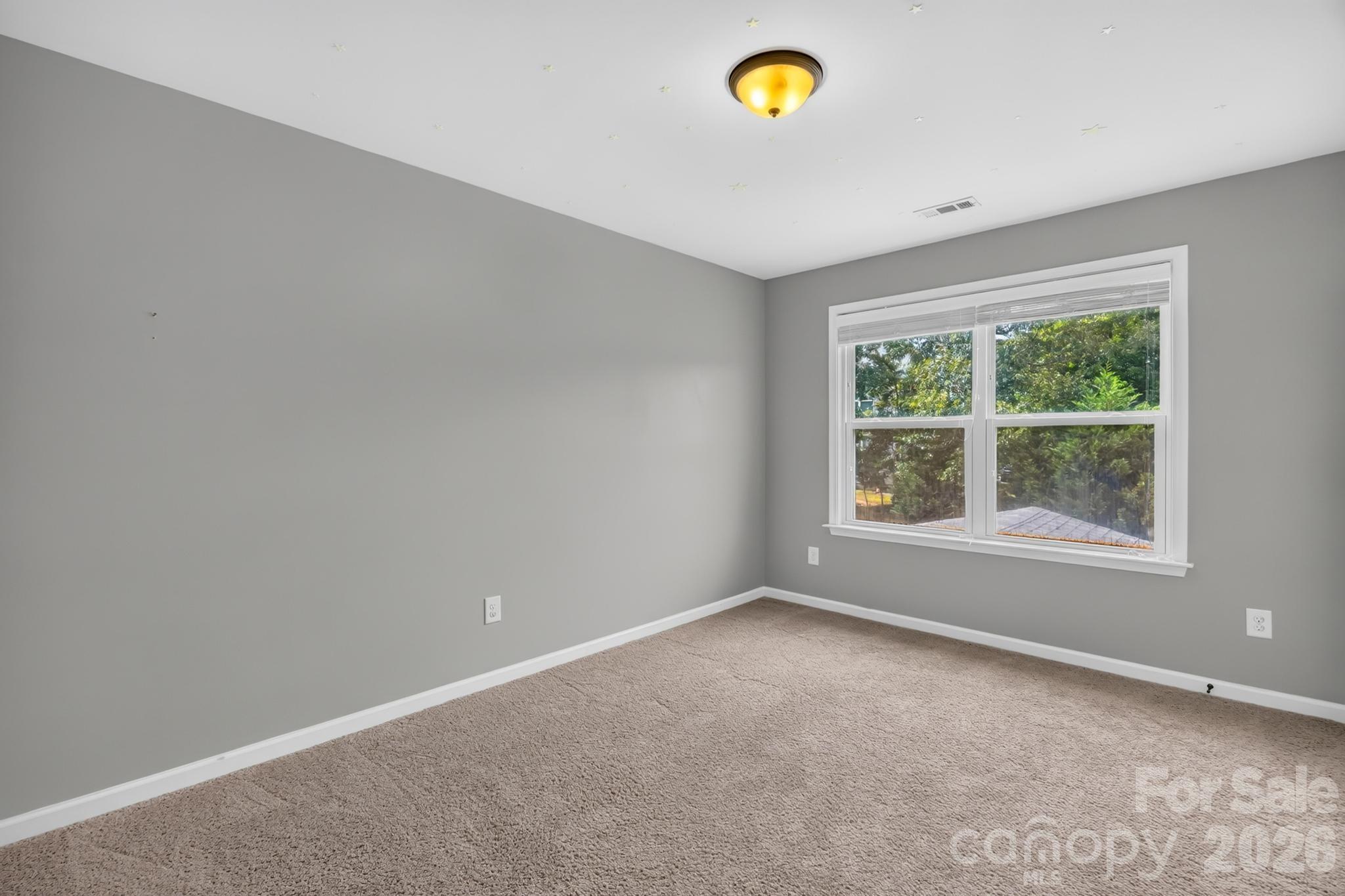 1004 Hawker Road — Matthews