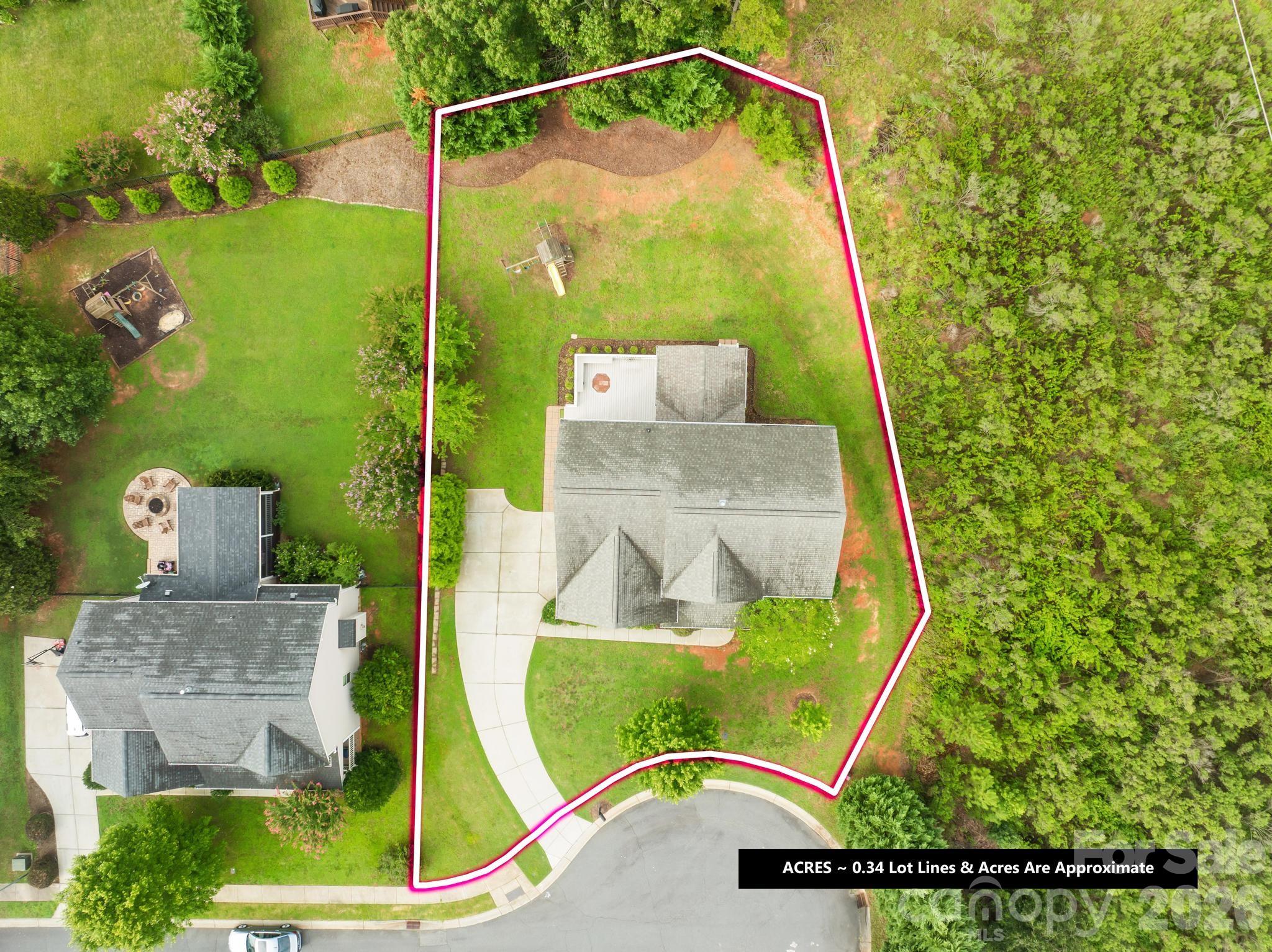 1004 Hawker Road — Matthews