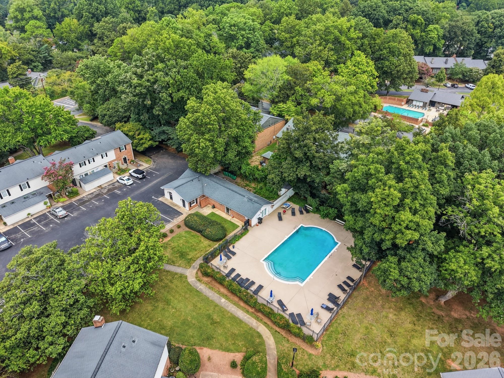 5901 Quail Hollow Road #B — Charlotte
