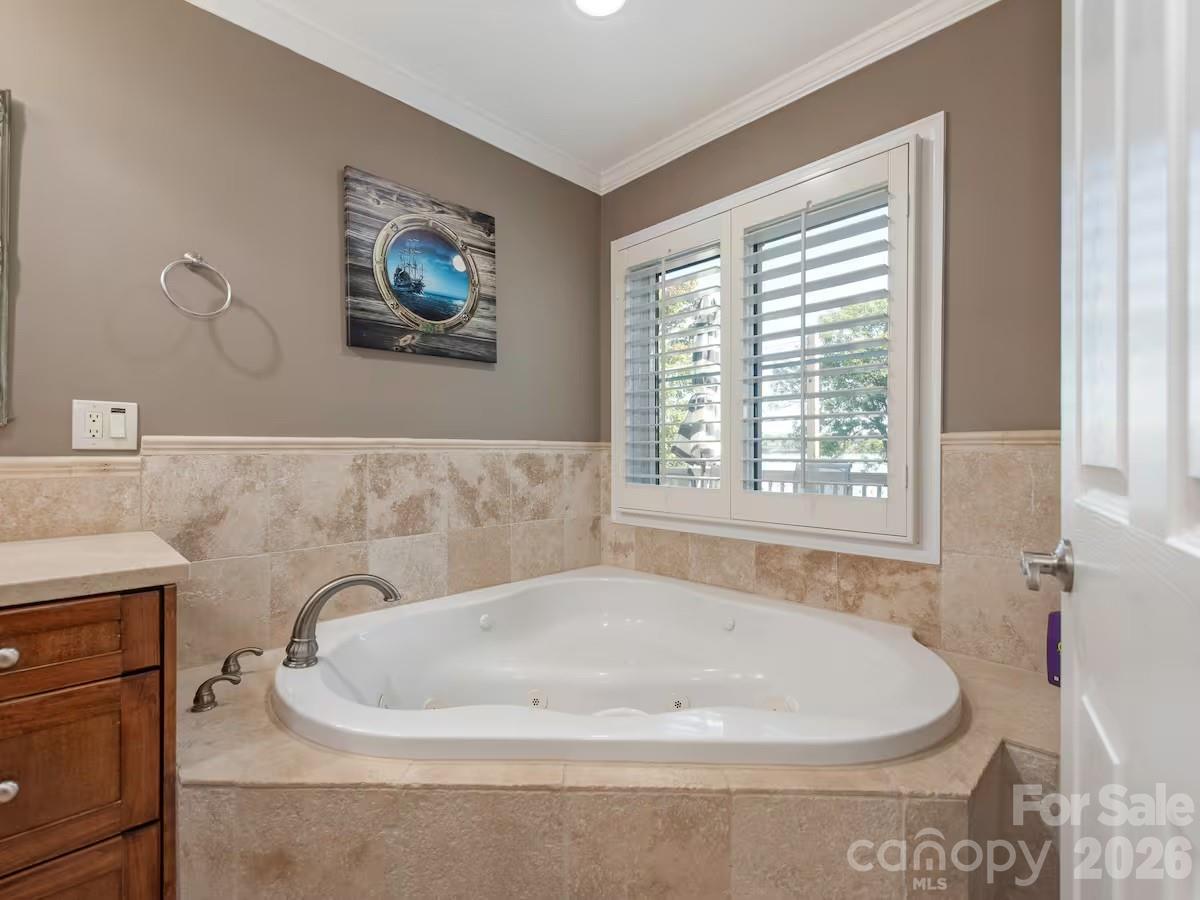 1475 Riverview Circle — Fort Lawn