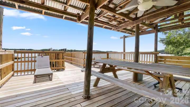 1475 Riverview Circle — Fort Lawn
