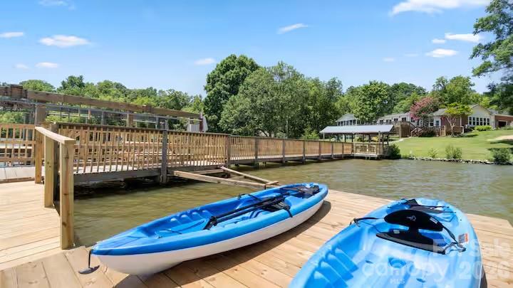 1475 Riverview Circle — Fort Lawn