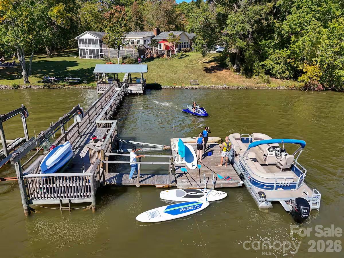 1475 Riverview Circle — Fort Lawn