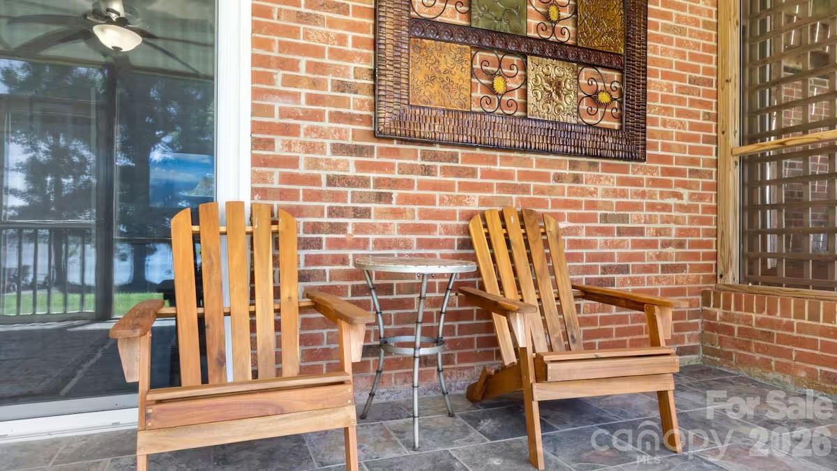 1475 Riverview Circle — Fort Lawn