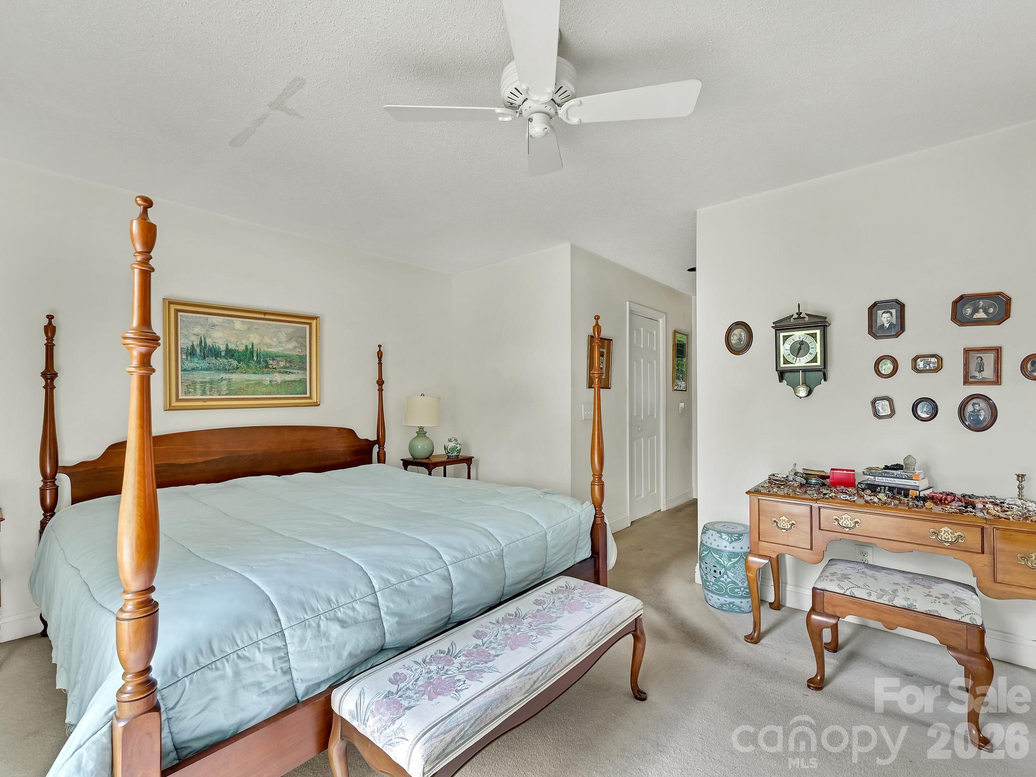101 Valley Hill Drive — Hendersonville