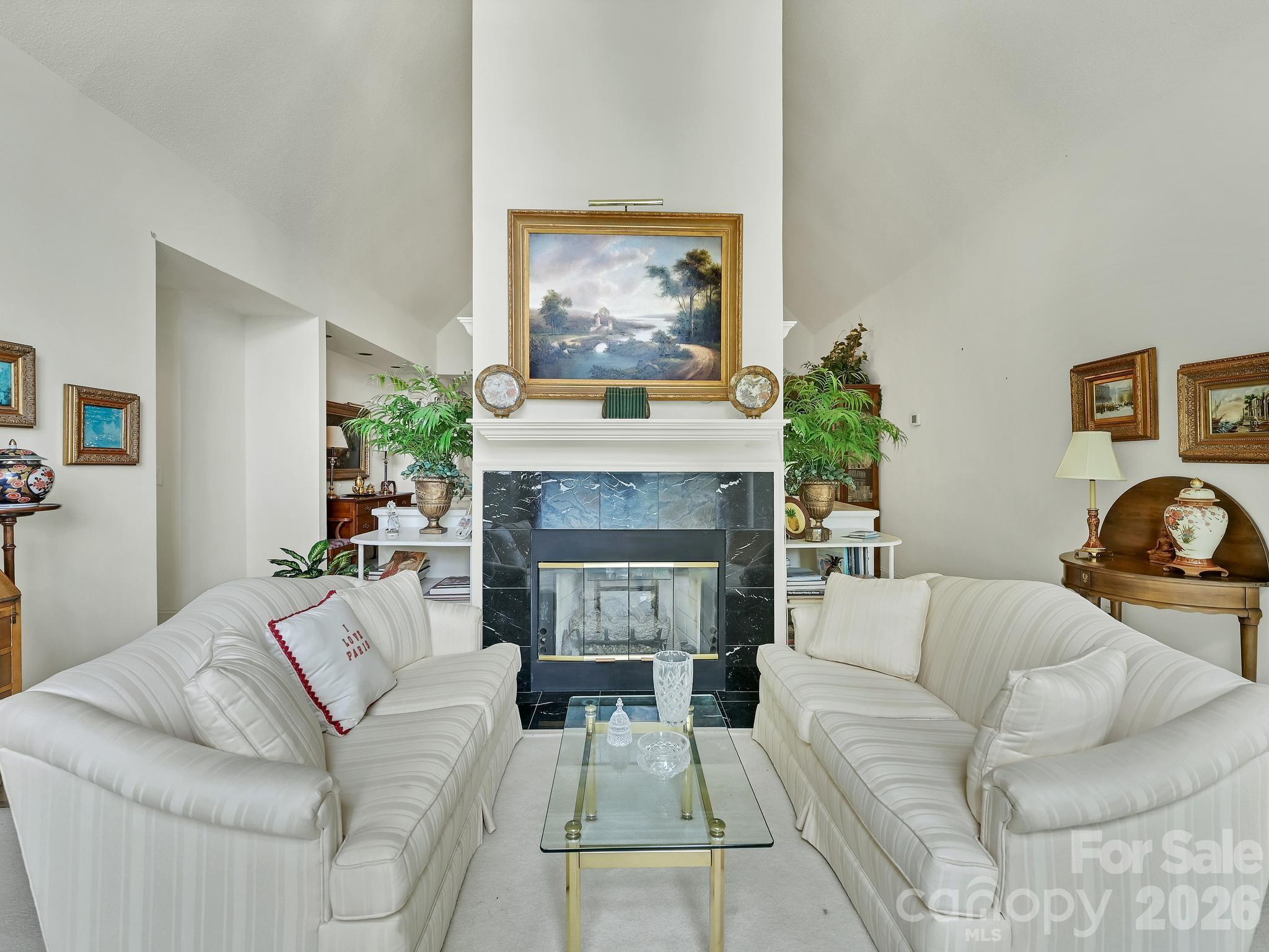 101 Valley Hill Drive — Hendersonville