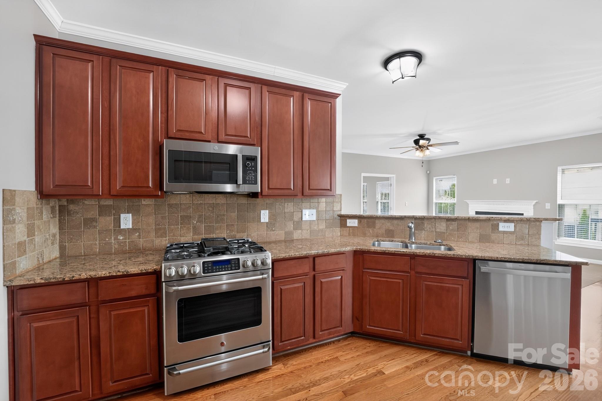 2515 Bethesda Oaks Drive — Gastonia