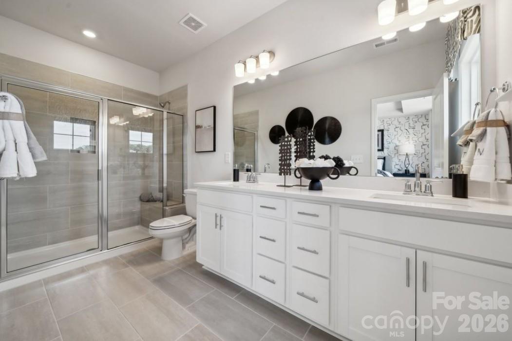 2133 Hawksworth Lane — Charlotte
