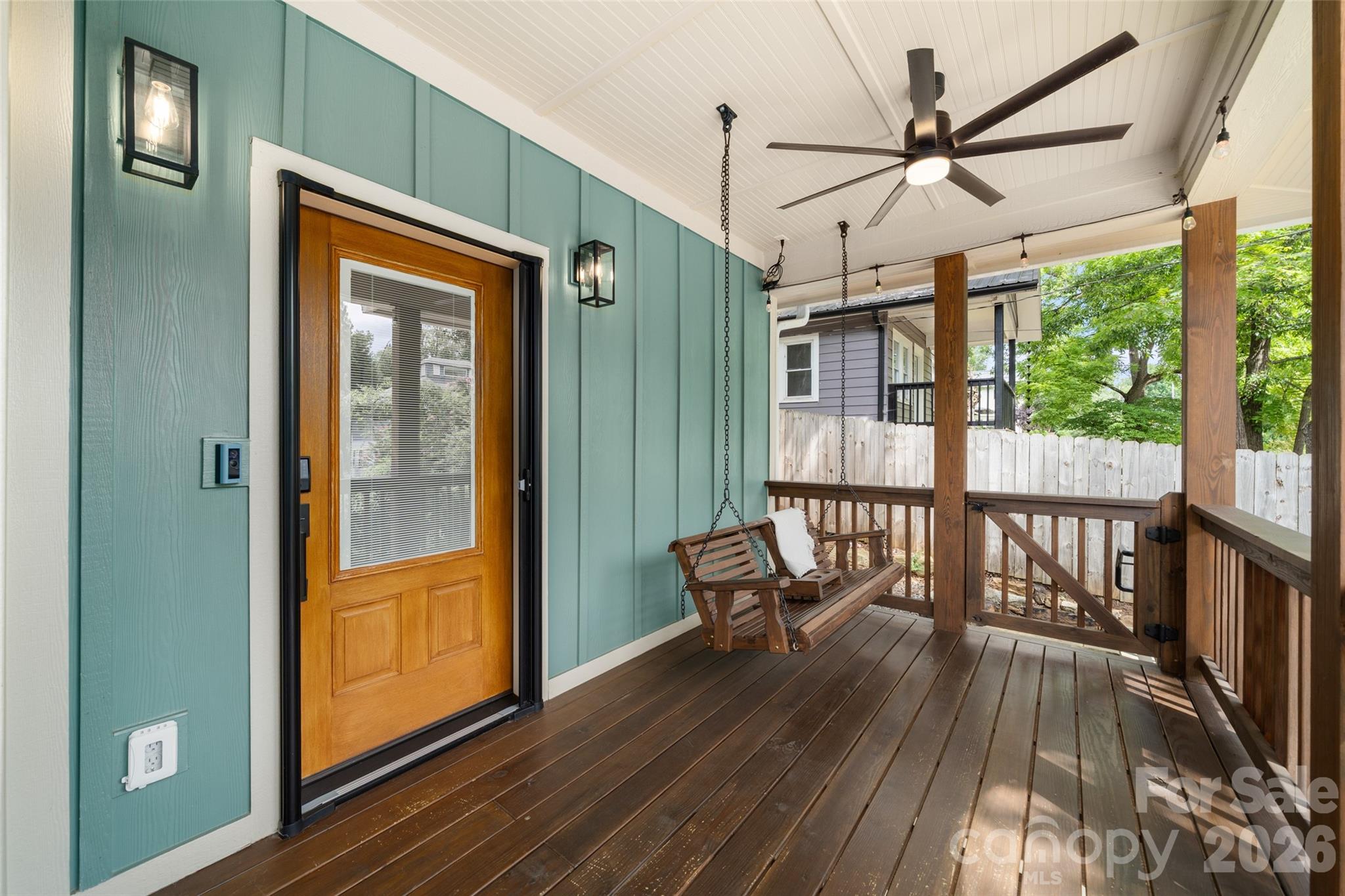 159 Wellington Street — Asheville