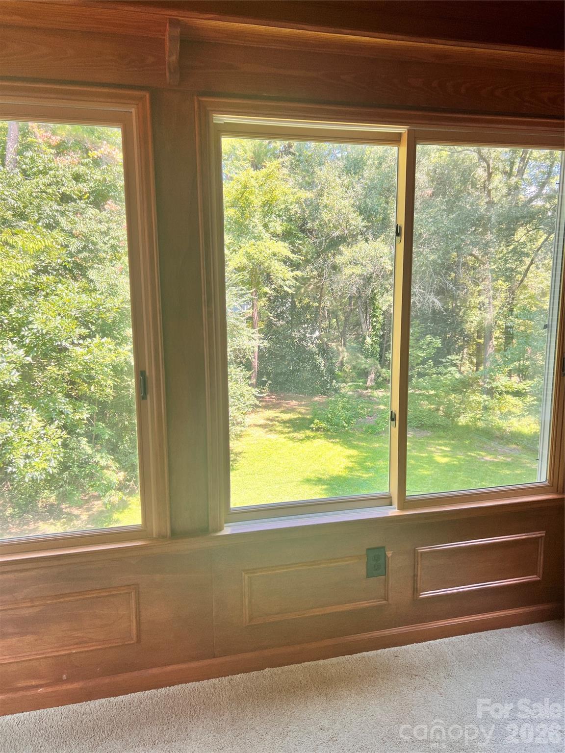 101 Forest Cliff Court NE — Concord